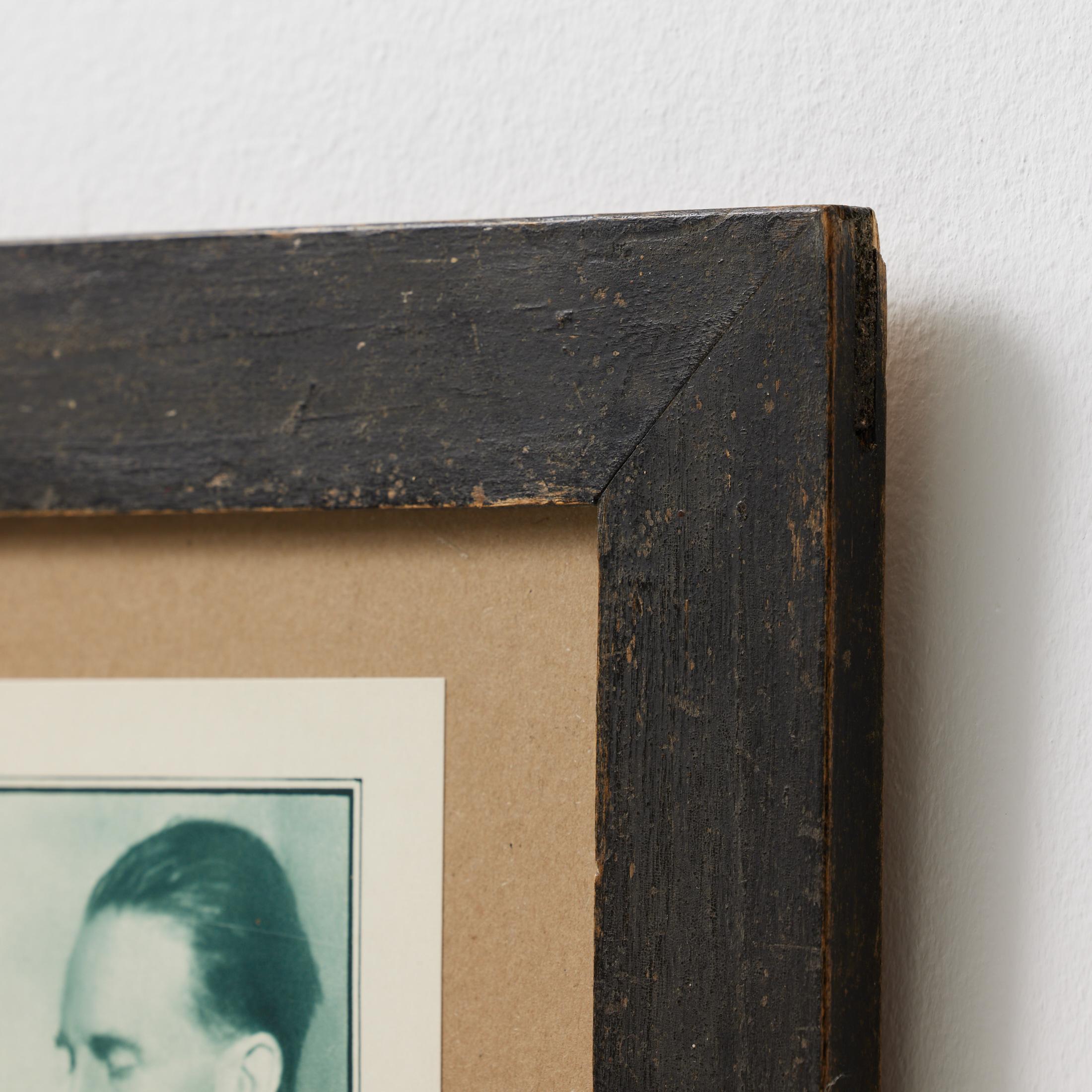 Man Ray Le Monde des Echecs Framed Photographic Print of Marcel Duchamp (Mitte des 20. Jahrhunderts) im Angebot
