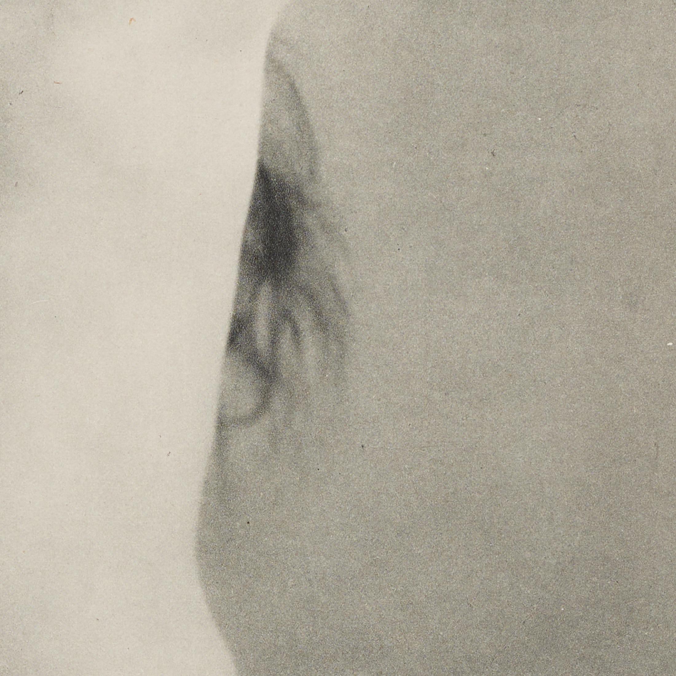 Papier Man Ray - Nu de dos Héliogravure des années 1930, Verve Magazine 1937, encadré en vente