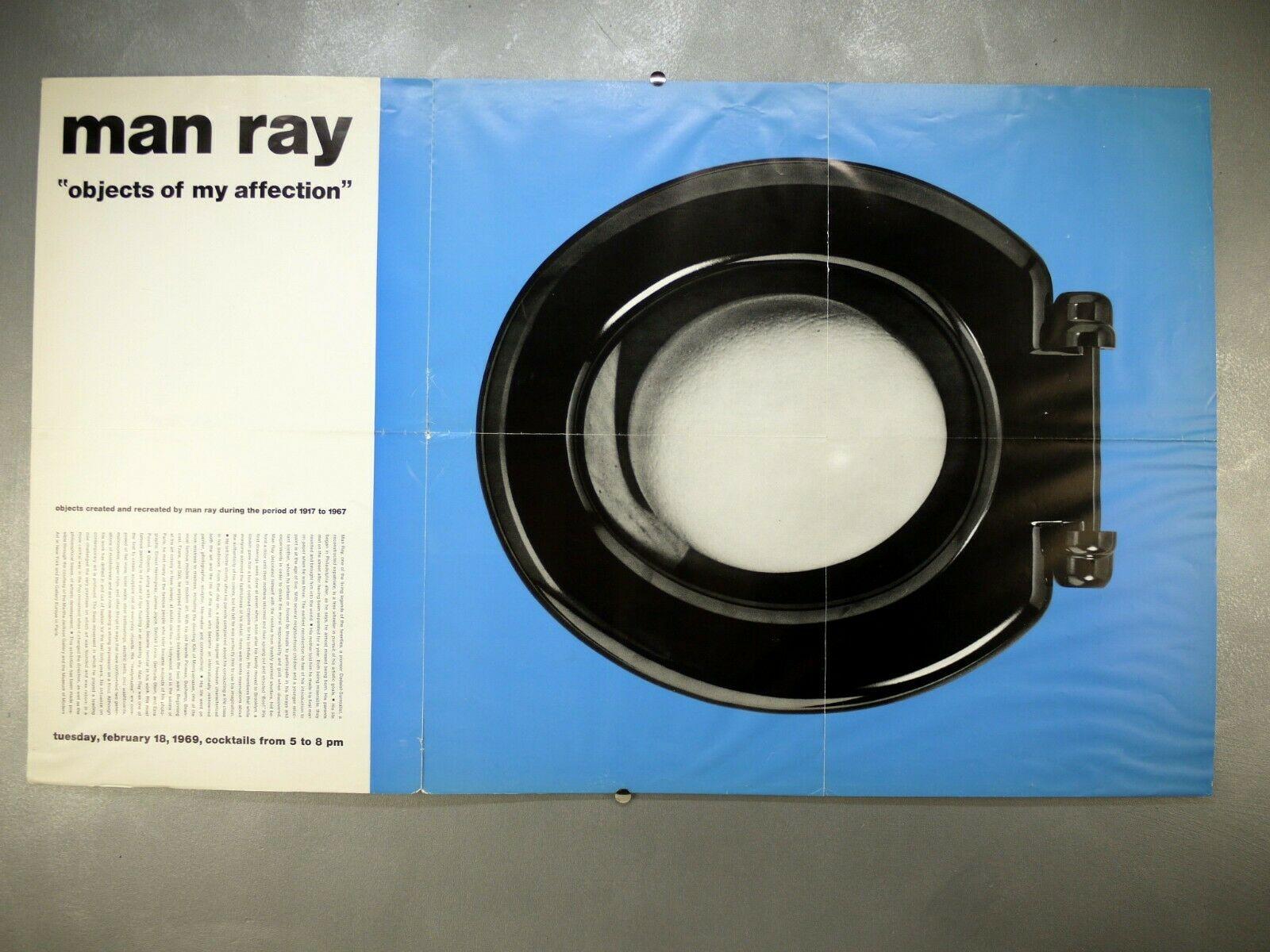 „Man Ray Objects of my Affection“, Ausstellungsplakat, Trompe L'Oeuf MoMA, 1969 im Zustand „Relativ gut“ im Angebot in Brooklyn, NY