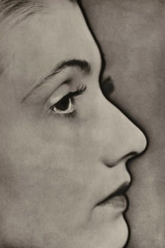 MAN RAY (1890-1976), RETRATO, 1934 Fotograbado, PRIMERA EDICIÓN