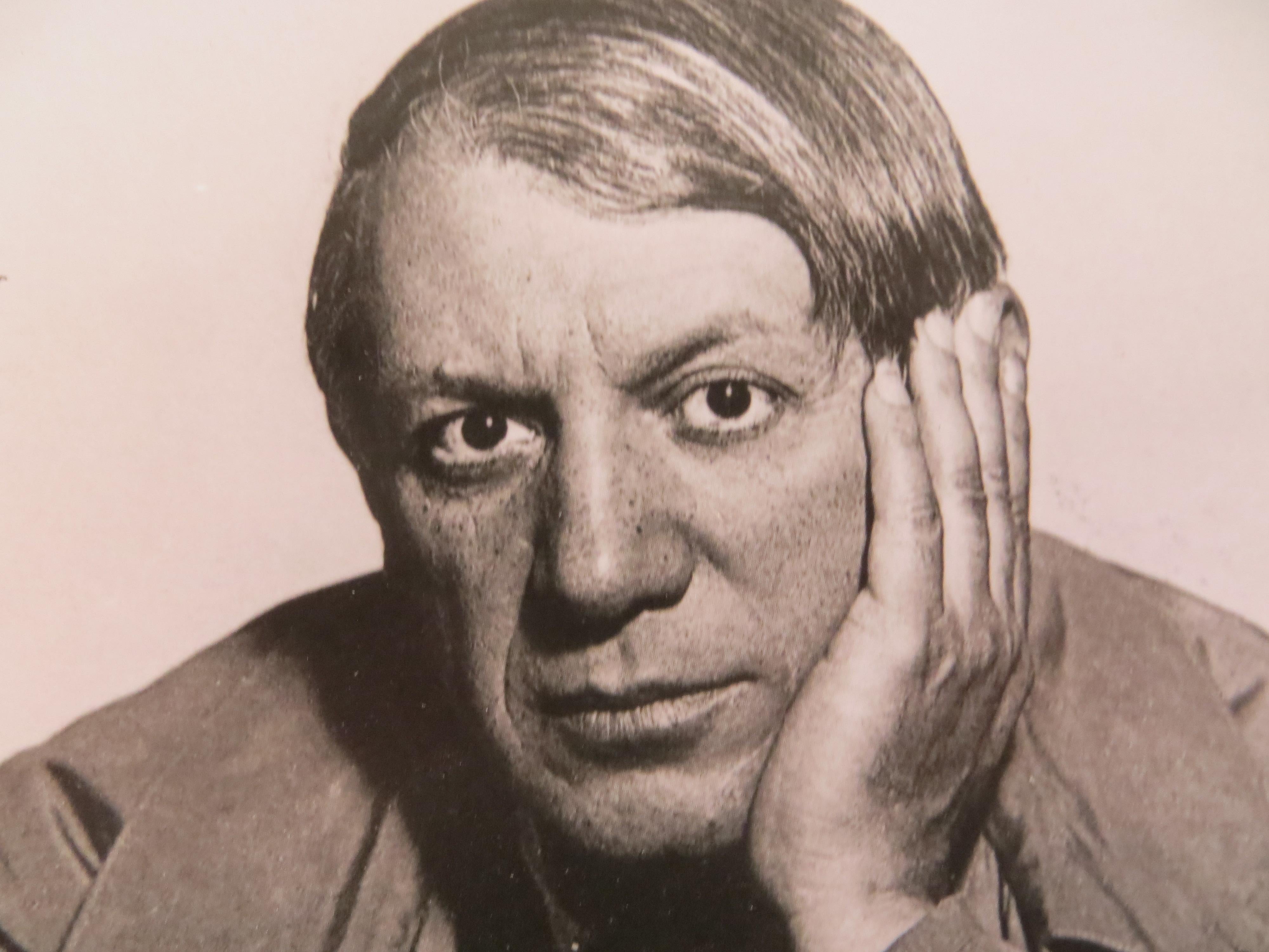 Man Ray's Studio, Pablo Picasso Portrait in 1933 2