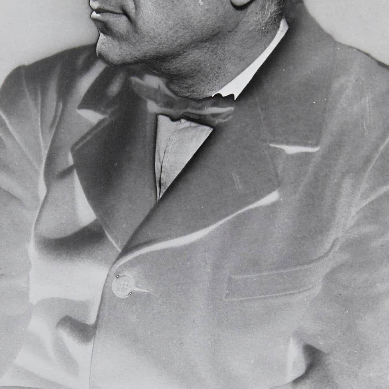 Man Rays Solarisiertes B&W-Porträt von Georges Braque, posthumer Druck 1977 (Moderne der Mitte des Jahrhunderts) im Angebot