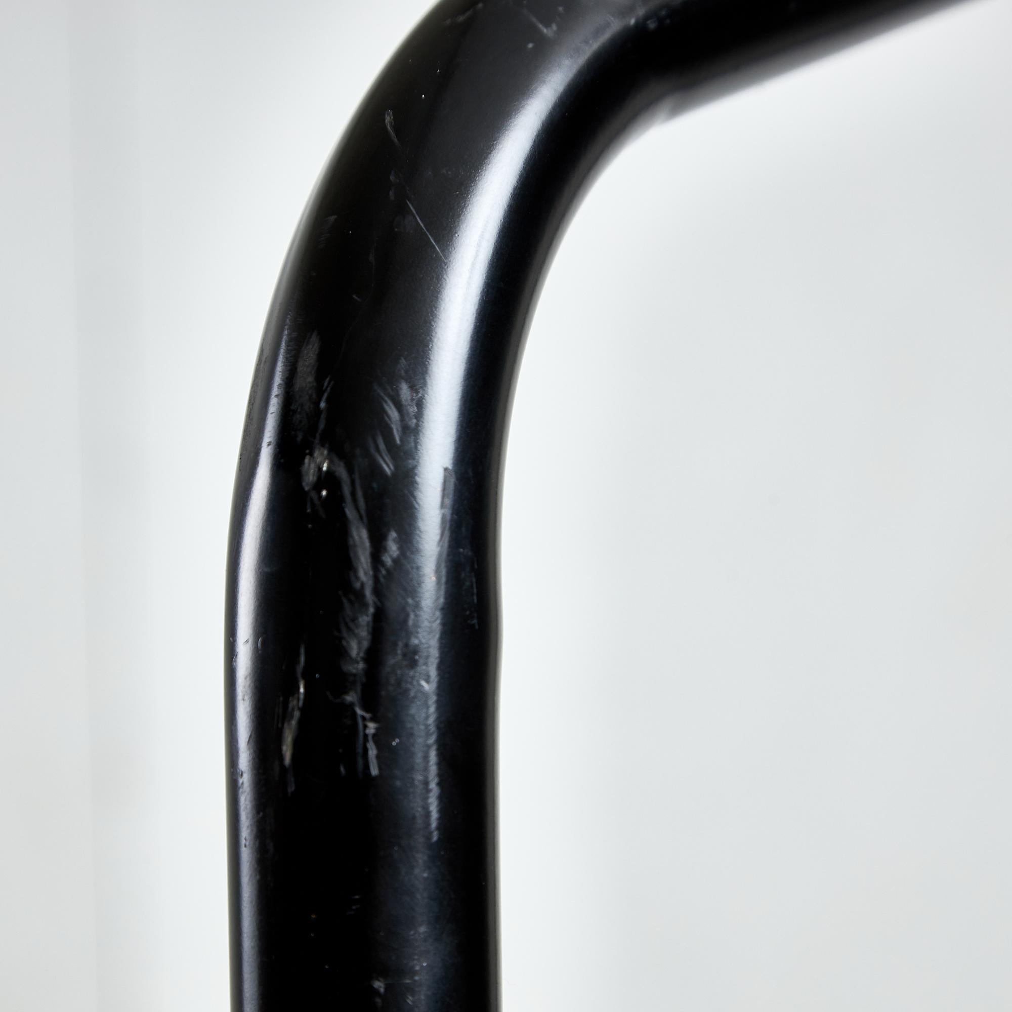 Porte-manteau sur pied postmoderne en forme de Silhouette d'homme, années 1980 Bon état - En vente à Budapest, HU