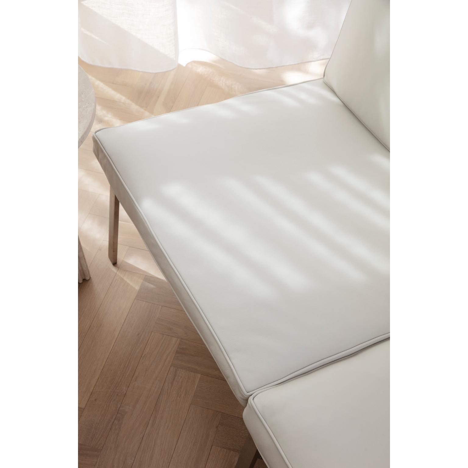 Dreisitzer-Sofa „Man Three Seater“ von NORR11 (Dänisch) im Angebot