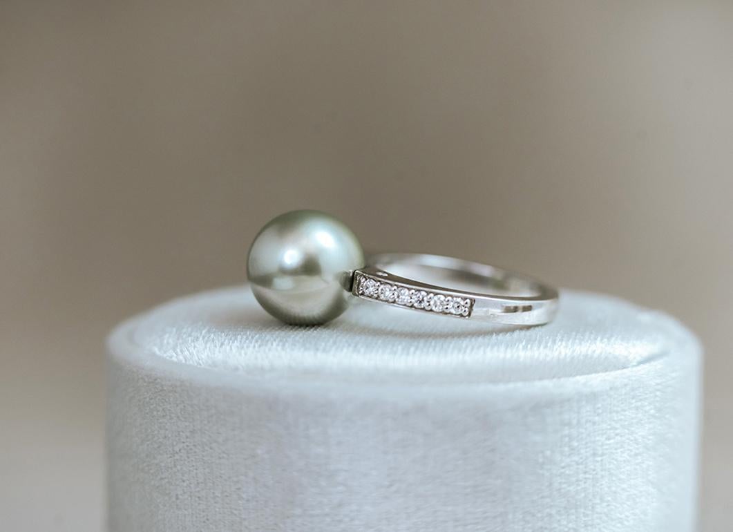 For Sale:  MANA Tahitian pearl and diamond ring  4