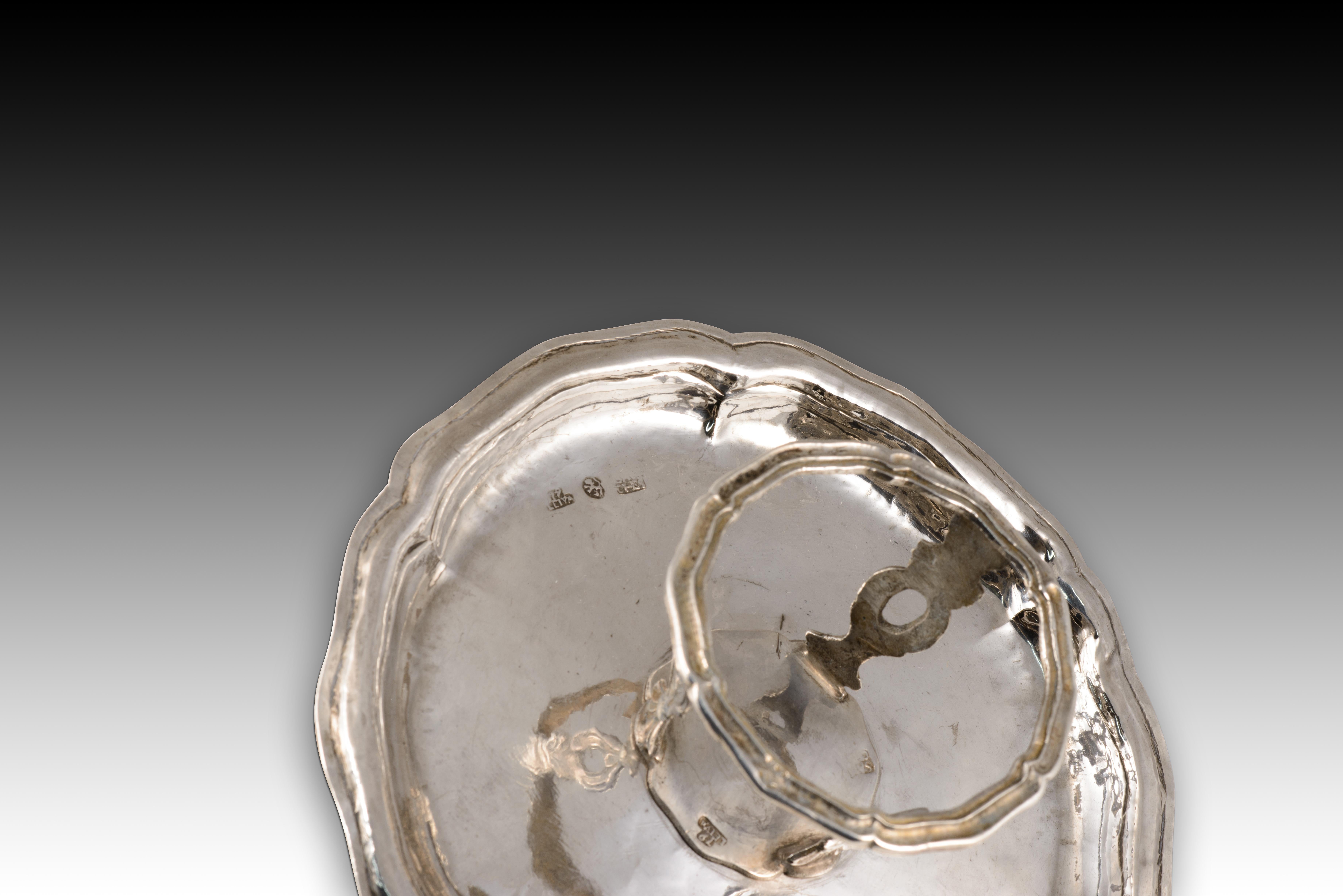 Late 18th Century Mancerina. Silver in its color. SANCHEZ SOTO, Cristóbal. Córdoba, Spain, 1779.