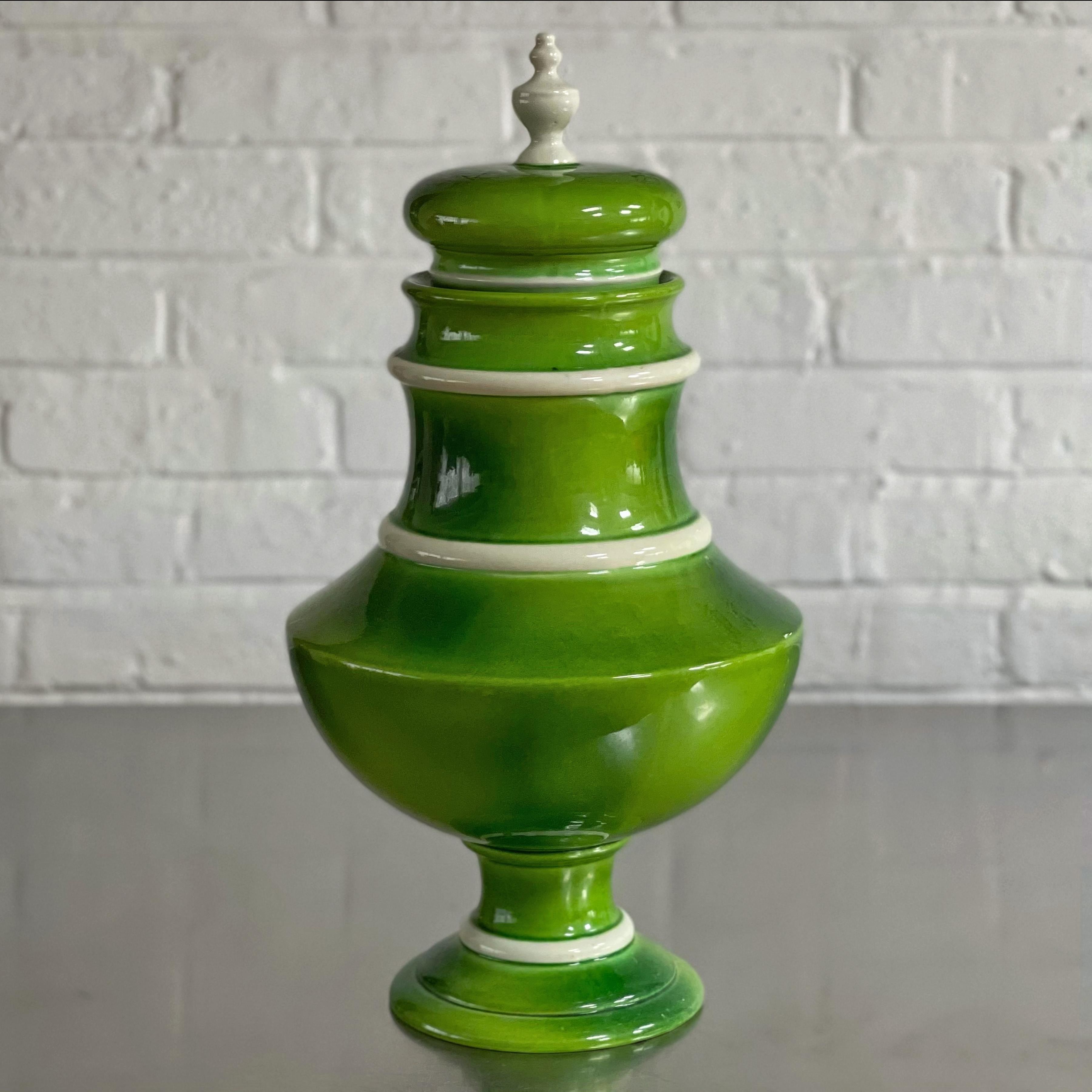 Stunning large Mancioli apothecary jar in mottled acid green and white produced for Raymor. This striking statement piece is beautiful to behold and makes a fantastic jar or urn for storage.