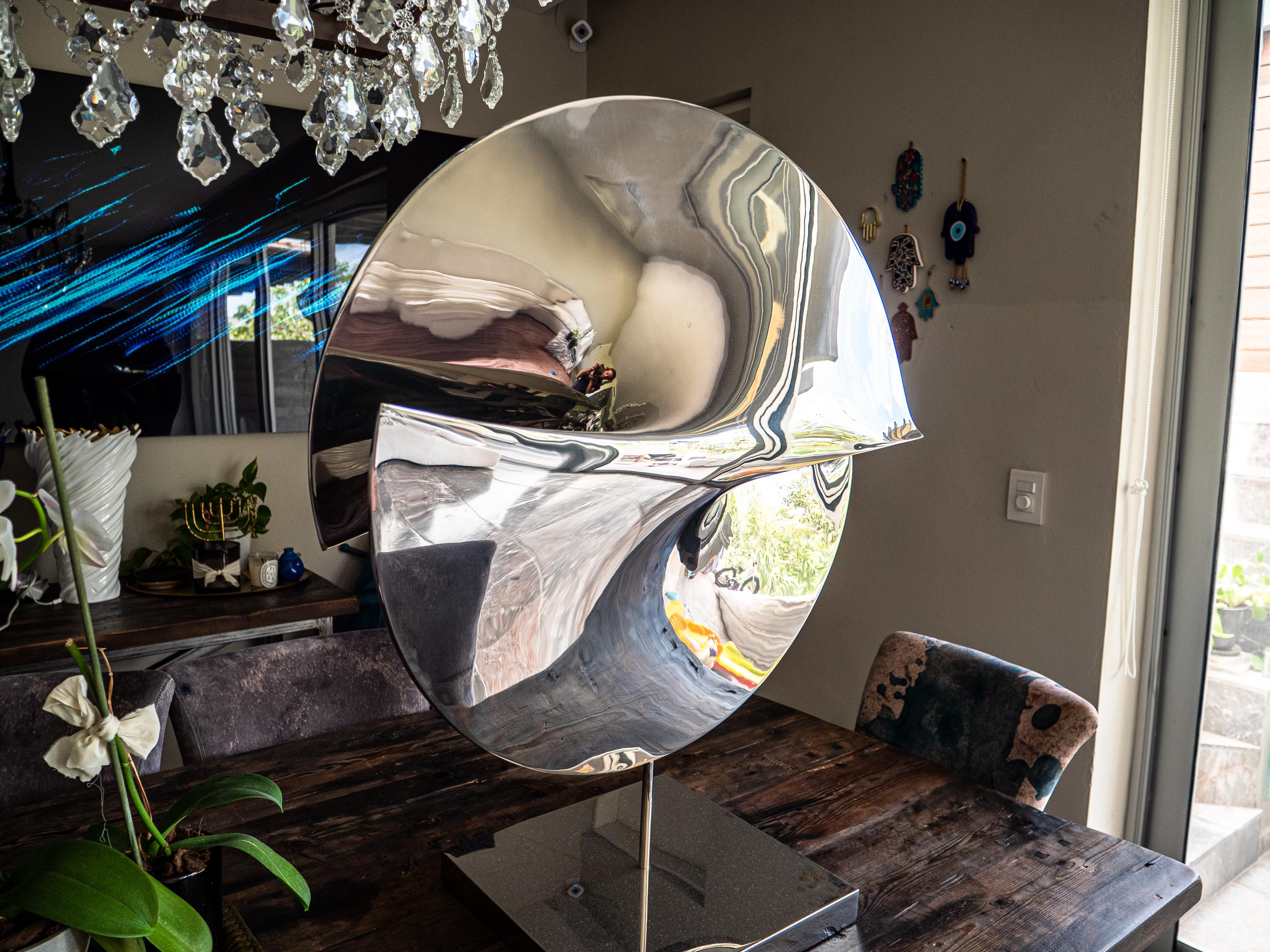 Acier inoxydable Sculpture abstraite Mandala Geometra en acier inoxydable poli en vente
