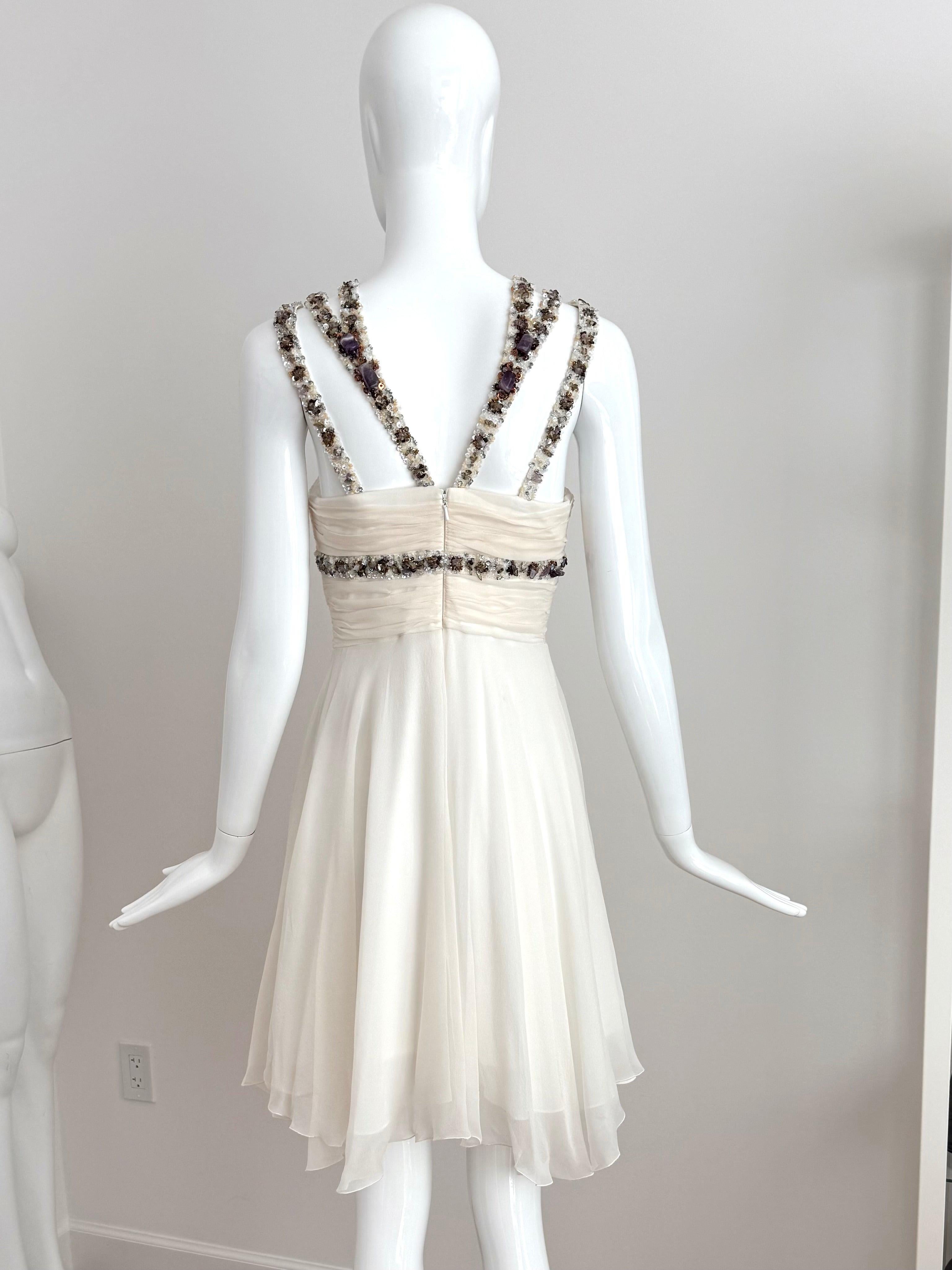 MANDALAY Vintage Elfenbein Seide verschönertes Babydoll-Kleid Braut-/Hochzeitskleid aus Seide im Angebot 2