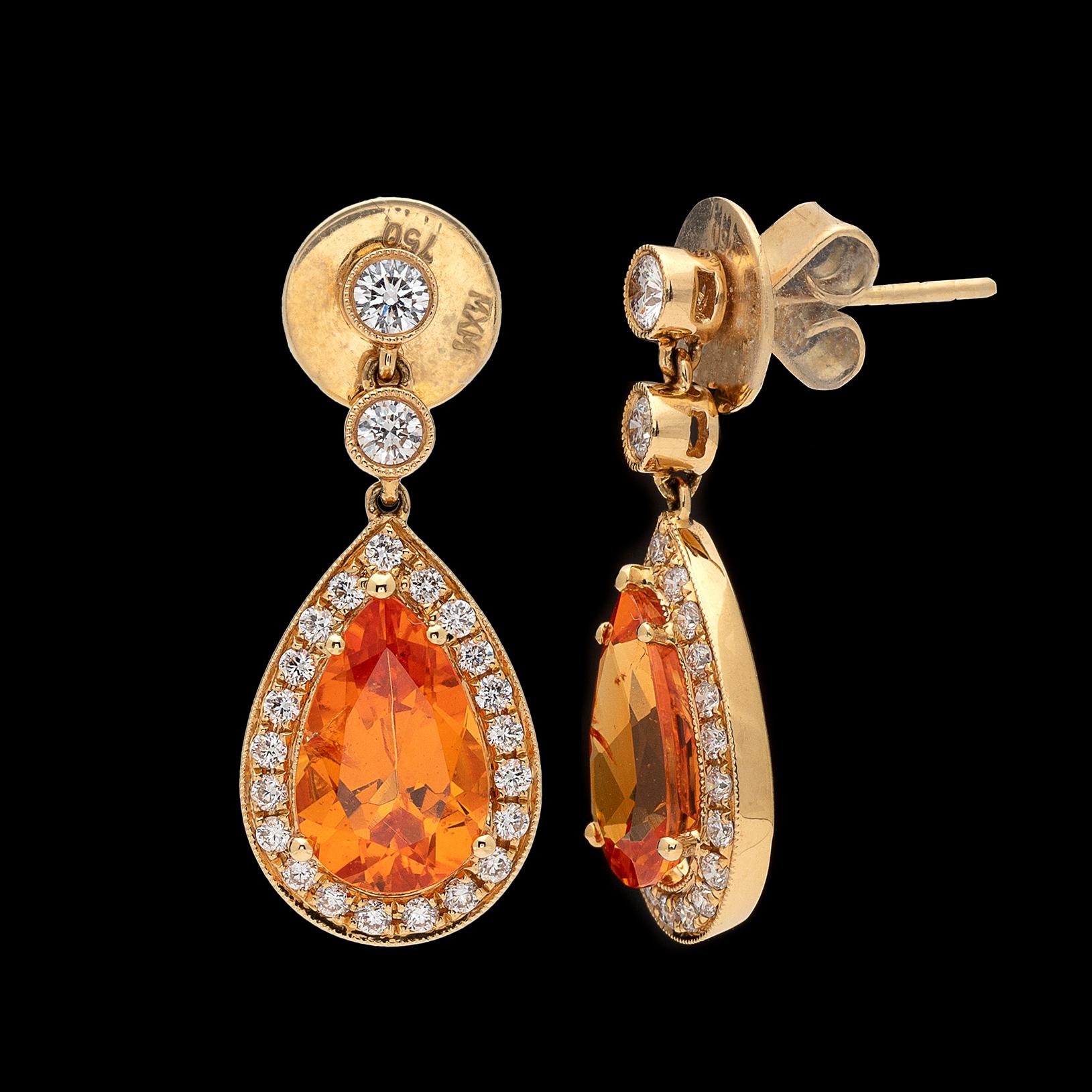 Mandarin Garnet and Diamond Earrings In Excellent Condition In San Francisco, CA