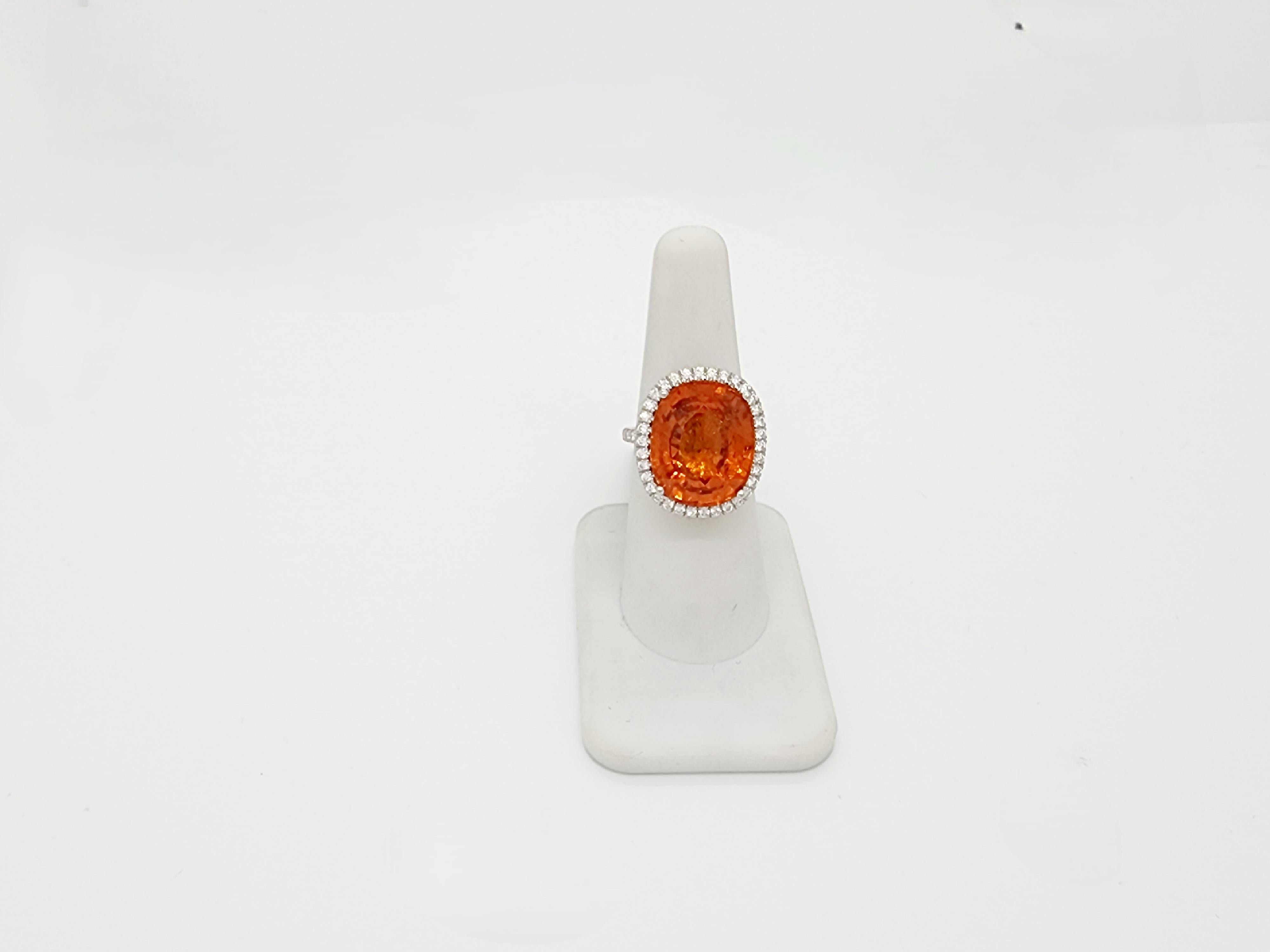 Mandarin Garnet and White Diamond Cocktail Ring in Platinum In New Condition For Sale In Los Angeles, CA