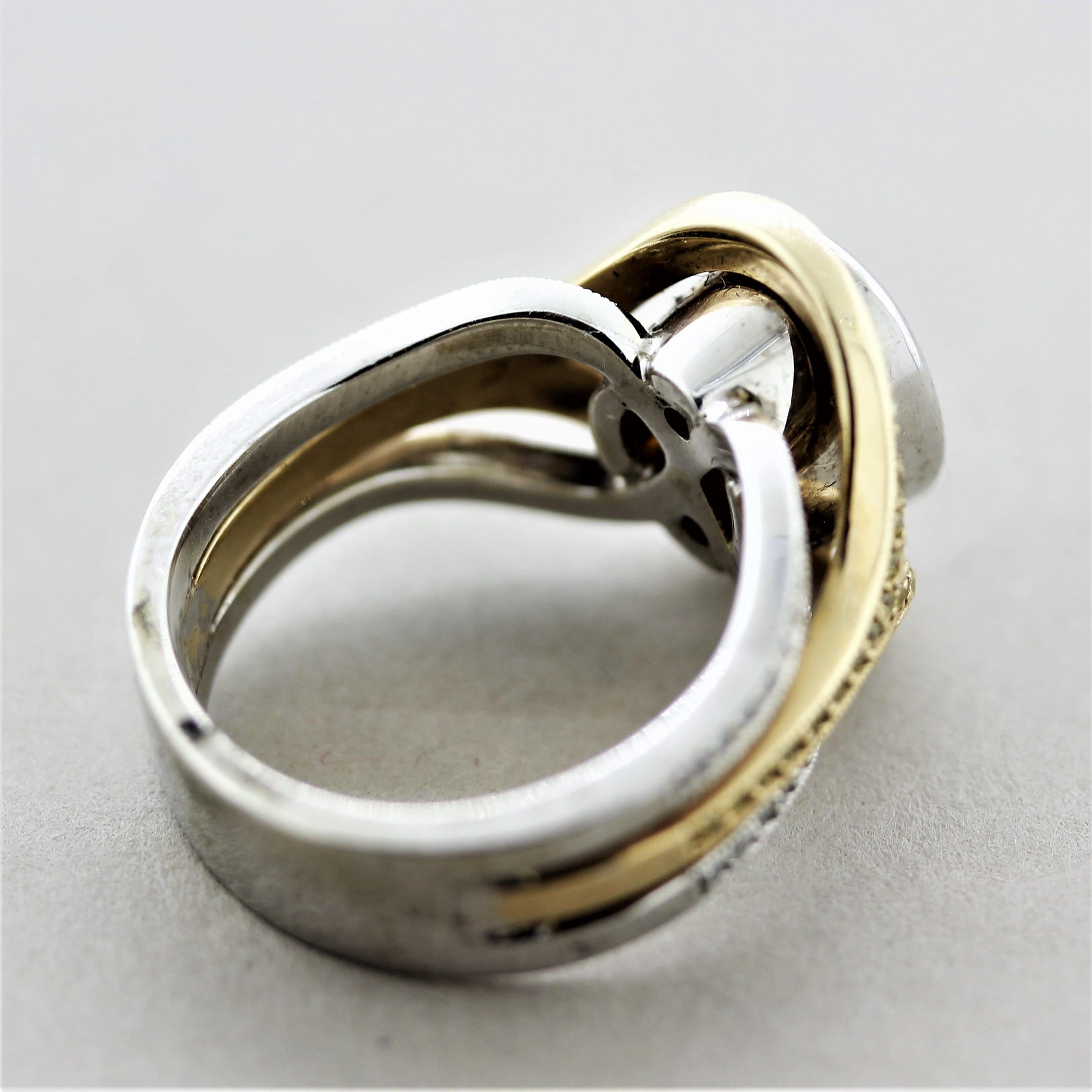 Women's Mandarin Garnet Fancy-Colored Diamond Two-Tone Gold Ring For Sale