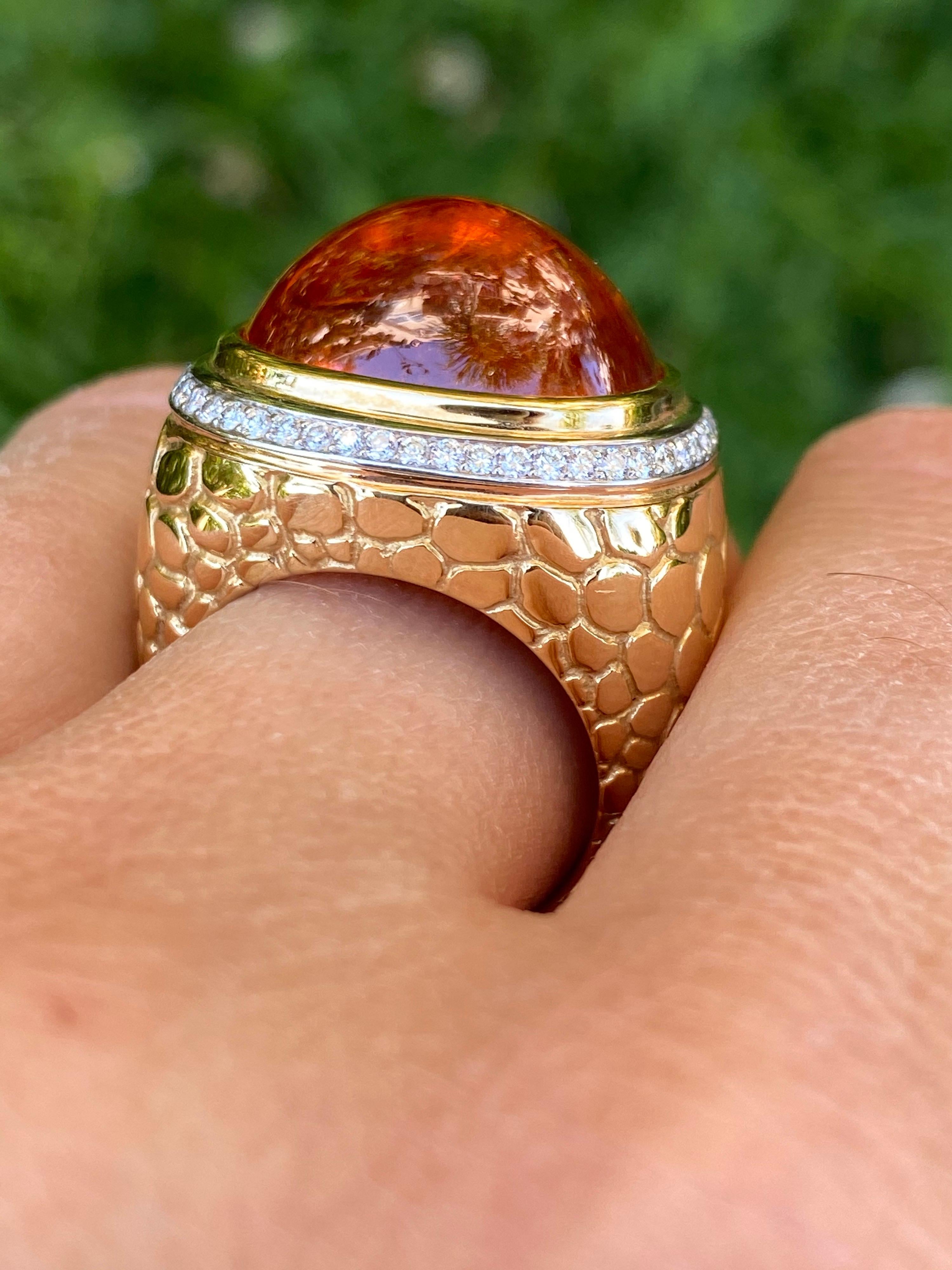 Mandarin Garnet Sugarloaf Cabochon 29.93 Carat Crocodile Ring 8