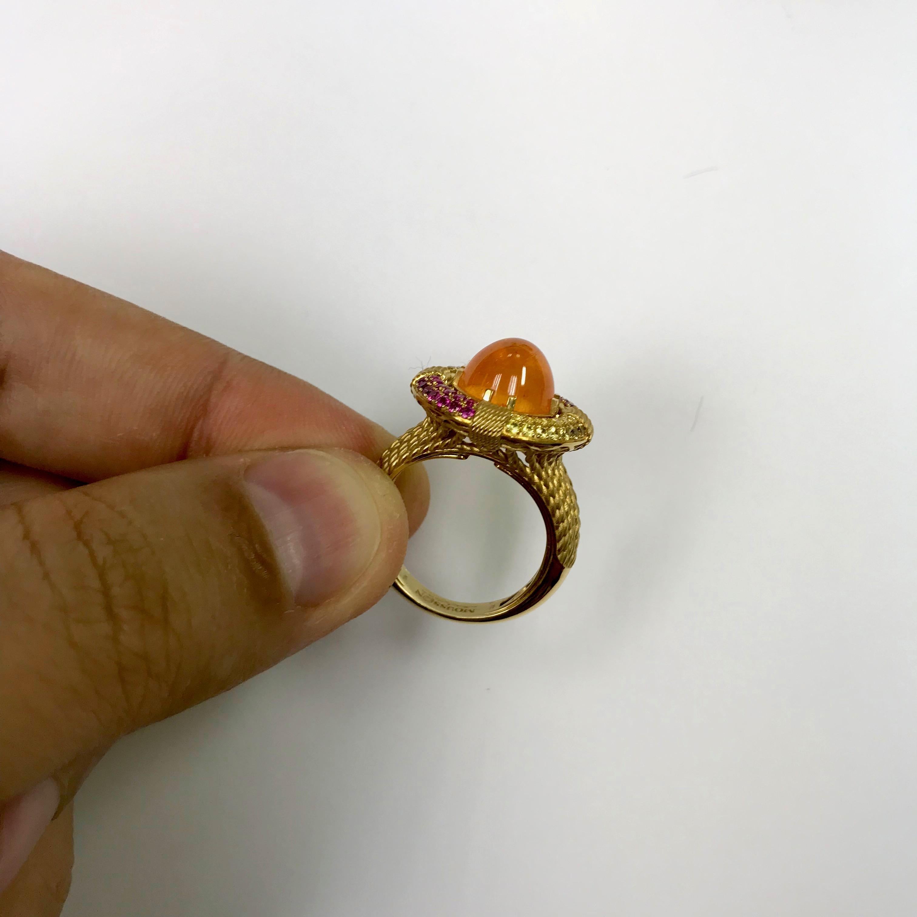Lifebuoy-Ring aus 18 Karat Gelbgold mit Mandarin-Granat, gelbem und rosa Saphir für Damen oder Herren im Angebot