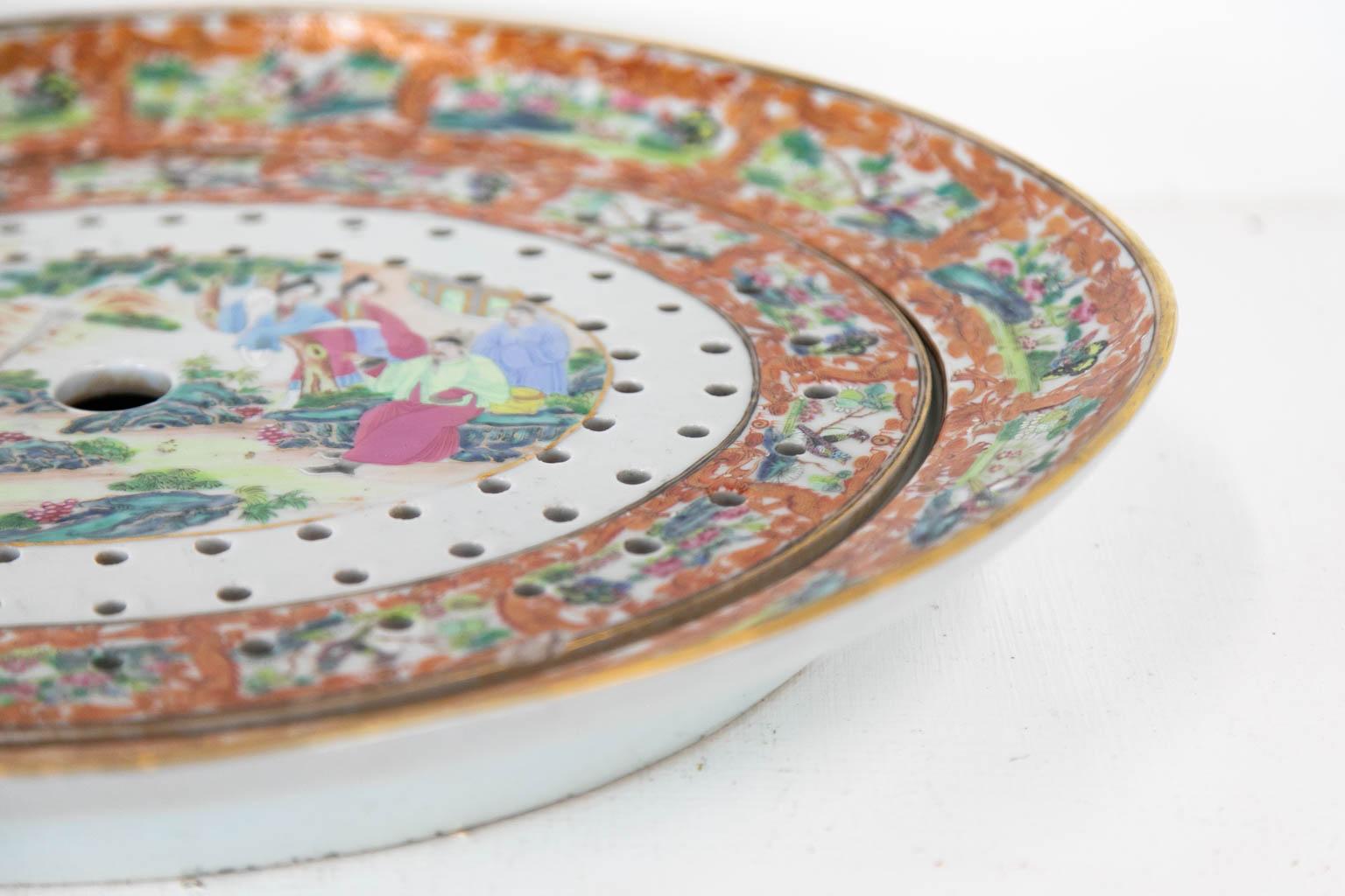 Porcelain Mandarin Platter with Strainer For Sale