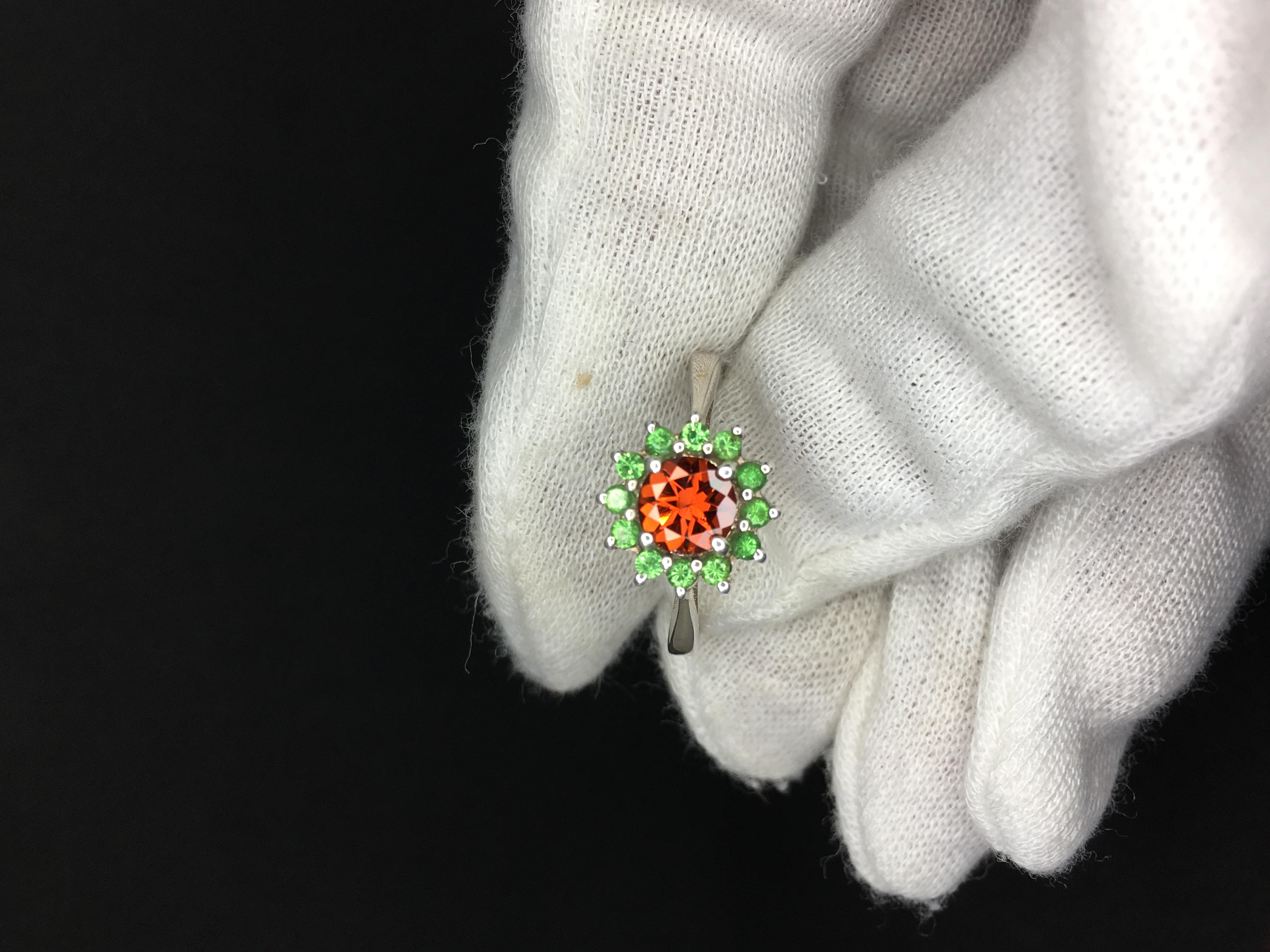 mandrin Garnet ring with tsavorite garnet 925 sterling silver ring gift  In New Condition For Sale In Chicago, IL