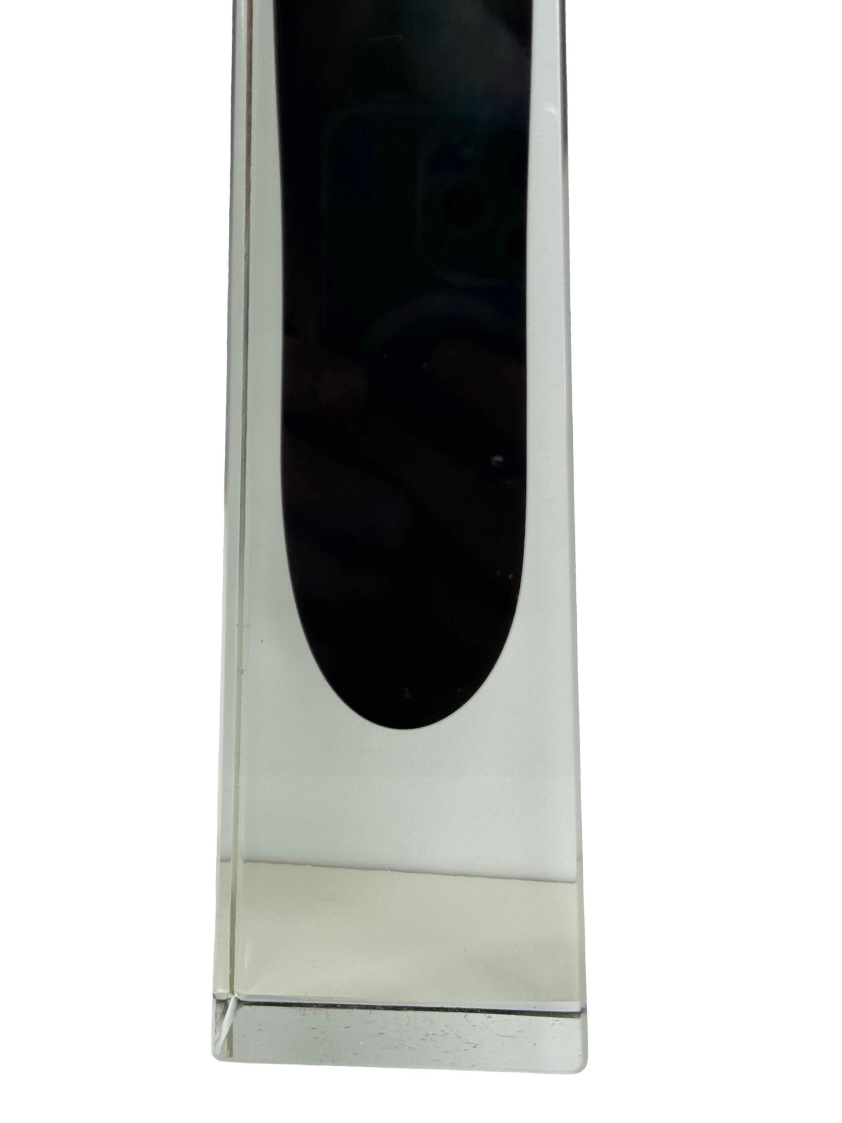 Impresionante jarrón Mandruzzato veneciano de Murano moderno de mediados de siglo - Italia, años 60

Este jarrón de cristal de Murano Mandruzzato, un ejemplo excepcional del arte italiano de mediados de siglo, es una auténtica pieza de