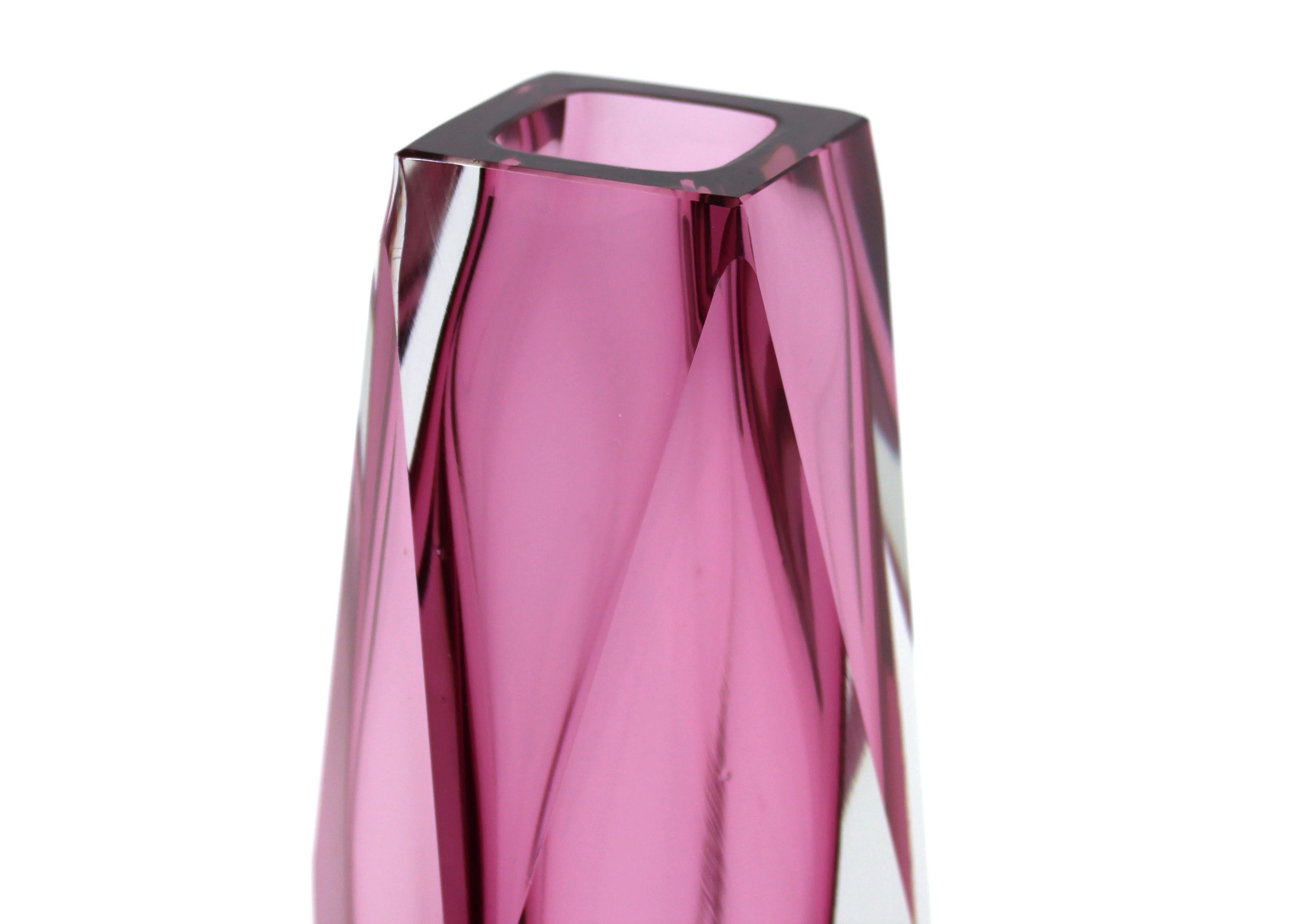 Murano Glass Mandruzzato Italian Modern Sommerso Glass Vase in Pink
