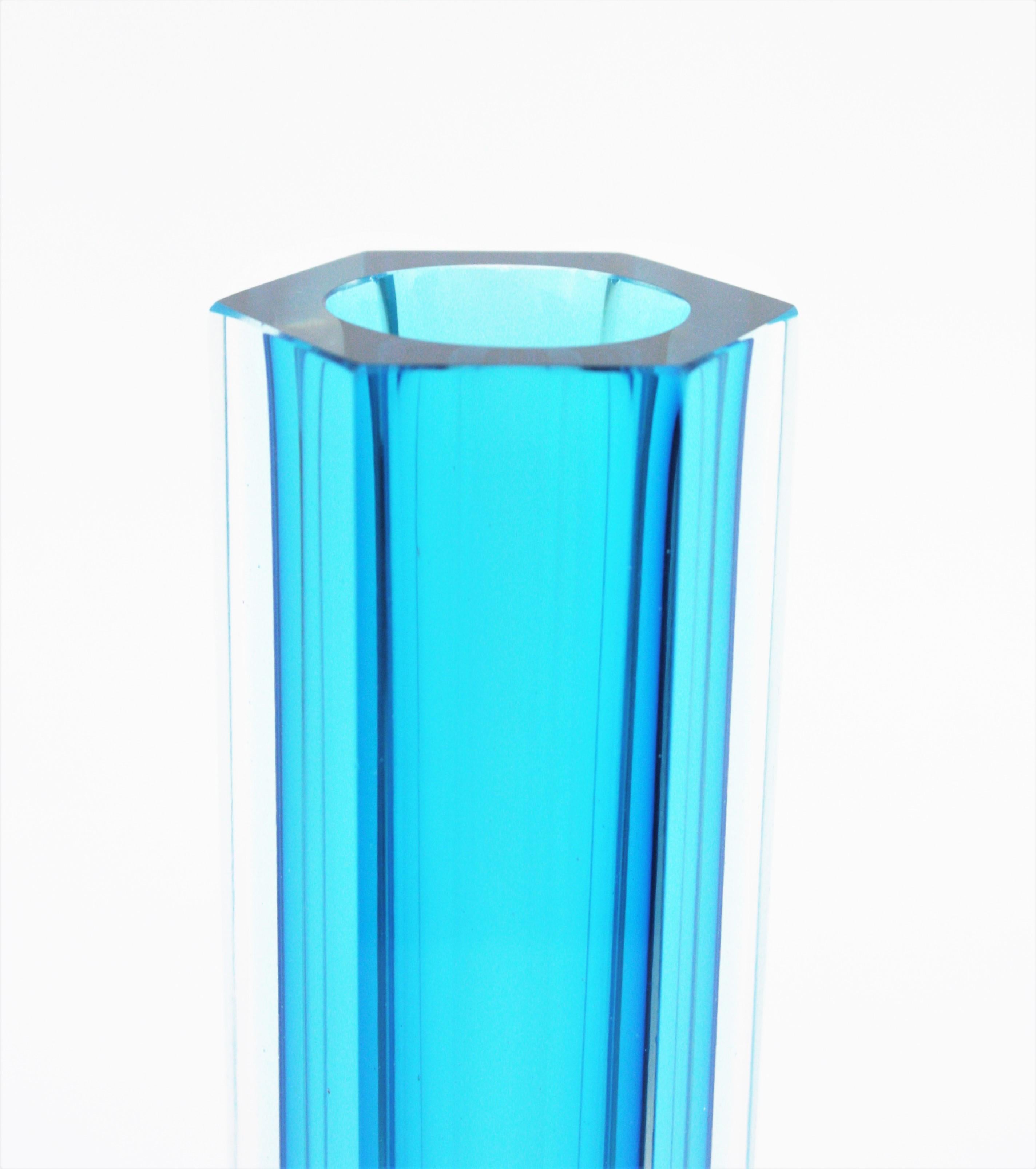 Mandruzzato Murano Faceted Sommerso Blue Clear Hexagon Art Glass Vase For Sale 2