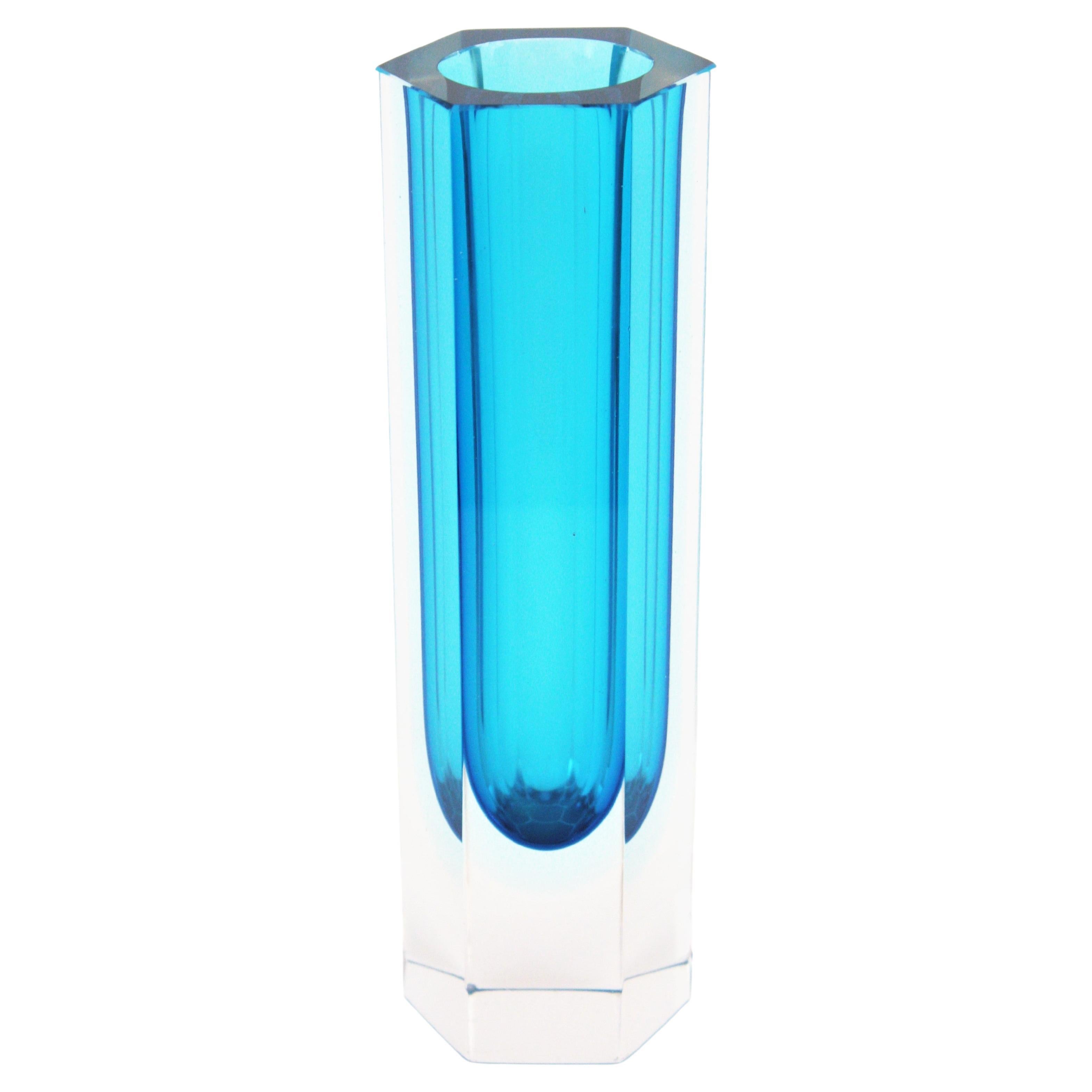 Mandruzzato Murano Faceted Sommerso Blue Clear Hexagon Art Glass Vase For Sale 4