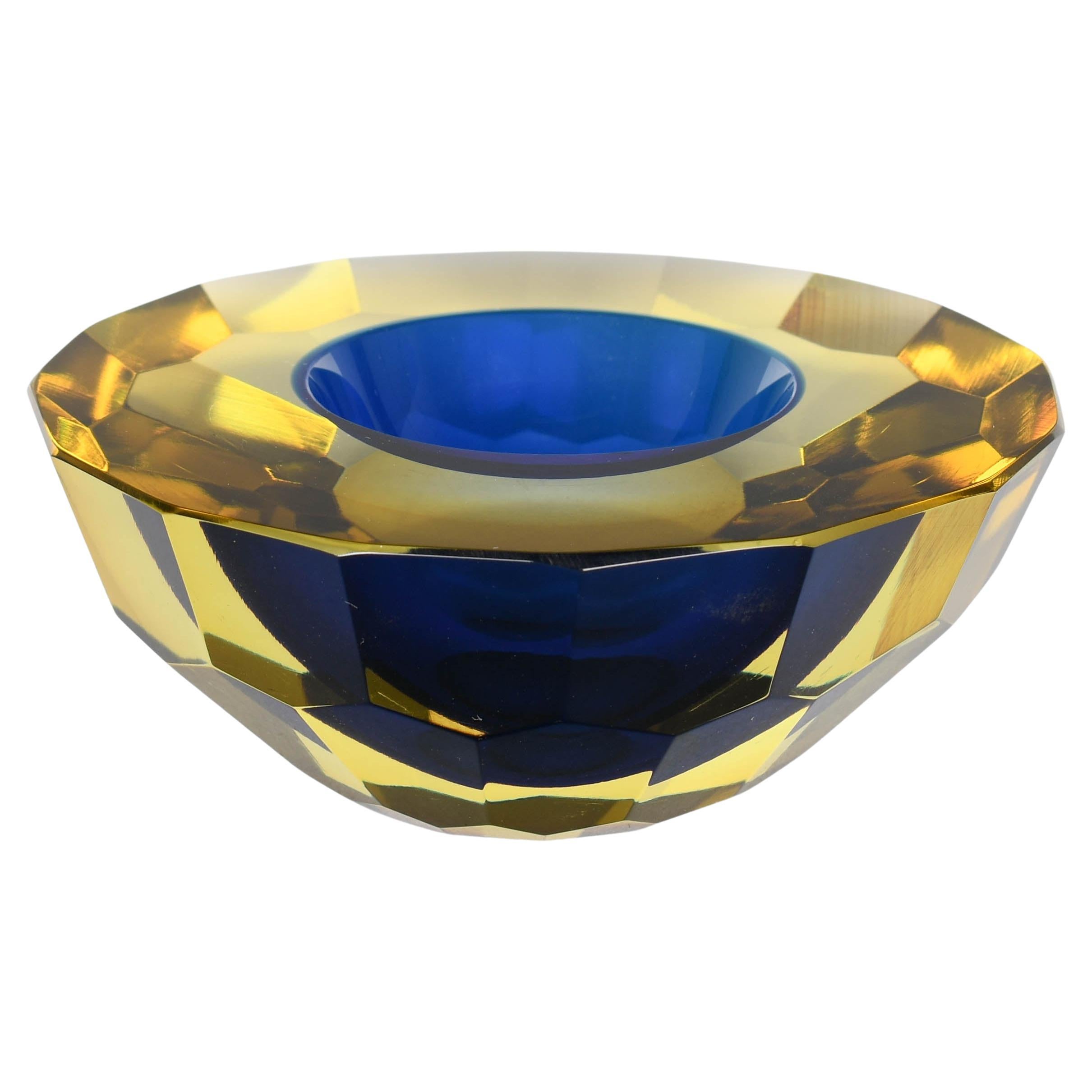 Mandruzzato Vaso Votivo Sommerso Facetado de Murano Glass en venta