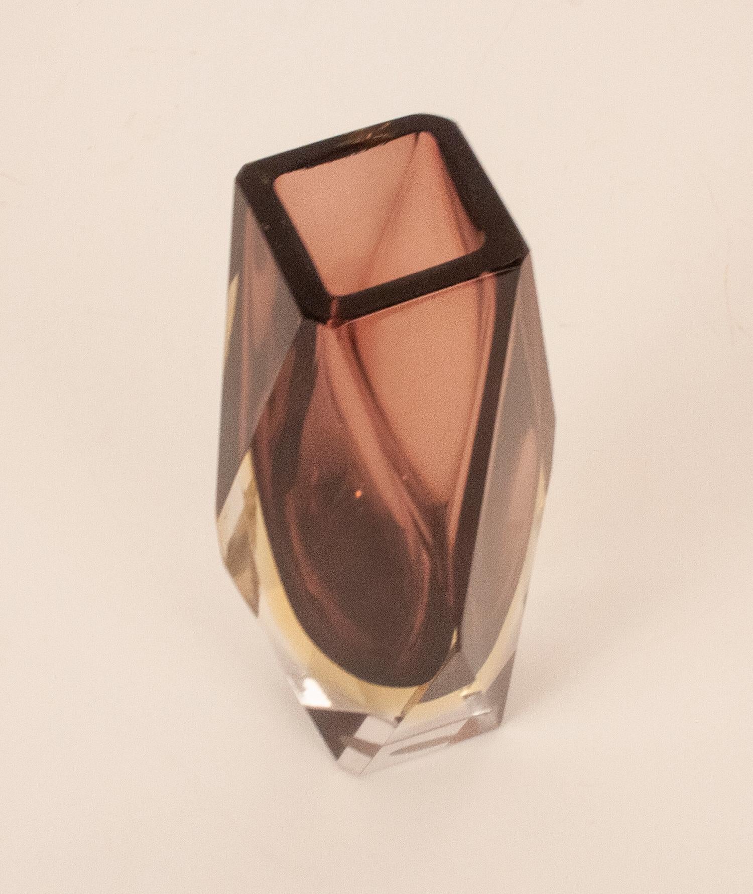 Mandruzzato Murano Sommerso Lila und Gold  Vase aus klarem und facettiertem Glas, 1960er Jahre (Muranoglas) im Angebot