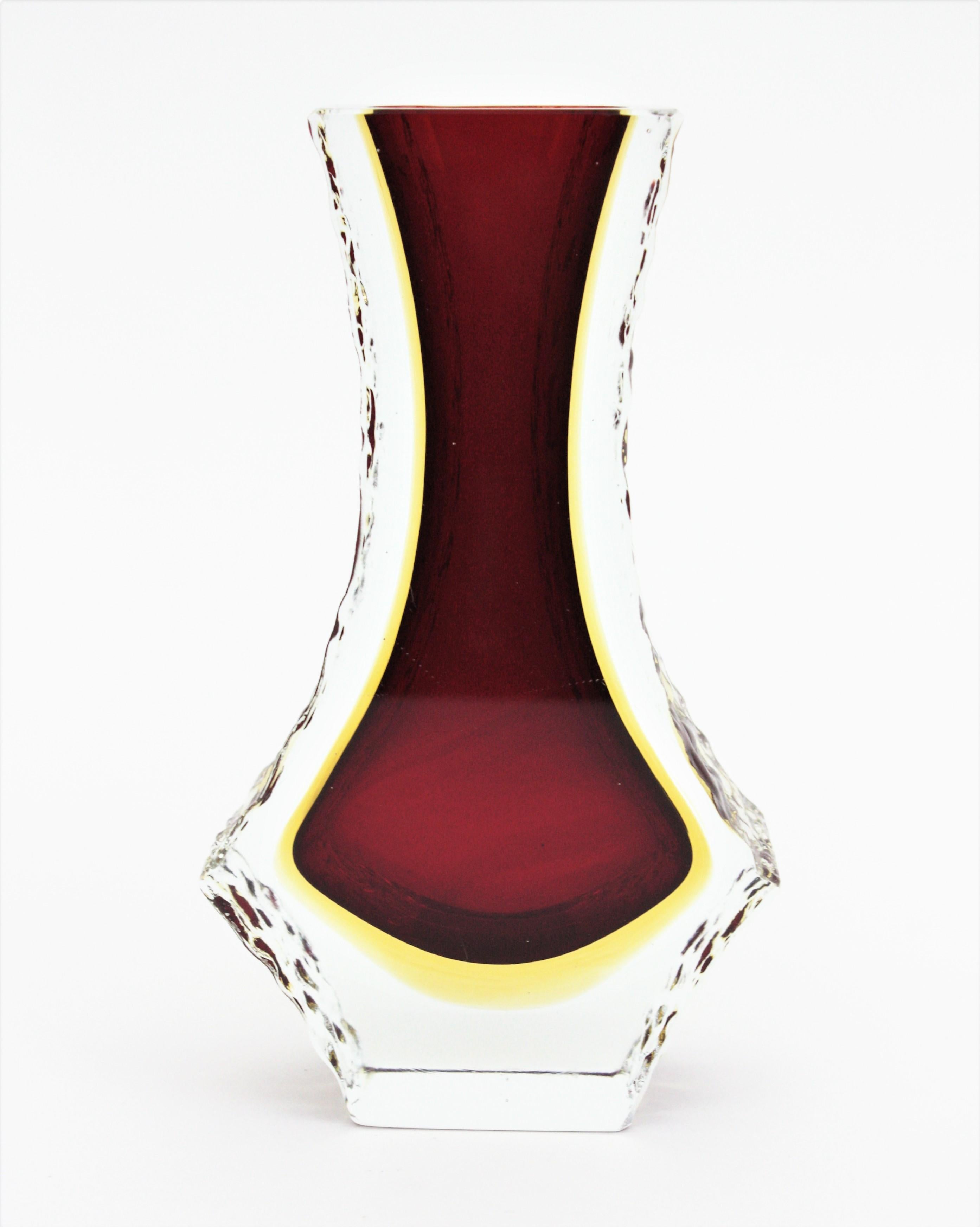 Italian Mandruzzato Murano Sommerso Red Yellow Ice Glass Faceted Vase  For Sale