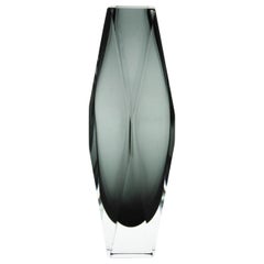 Mandruzzato Murano Sommerso Smoked Grey and Clear Faceted Art Glass Vase