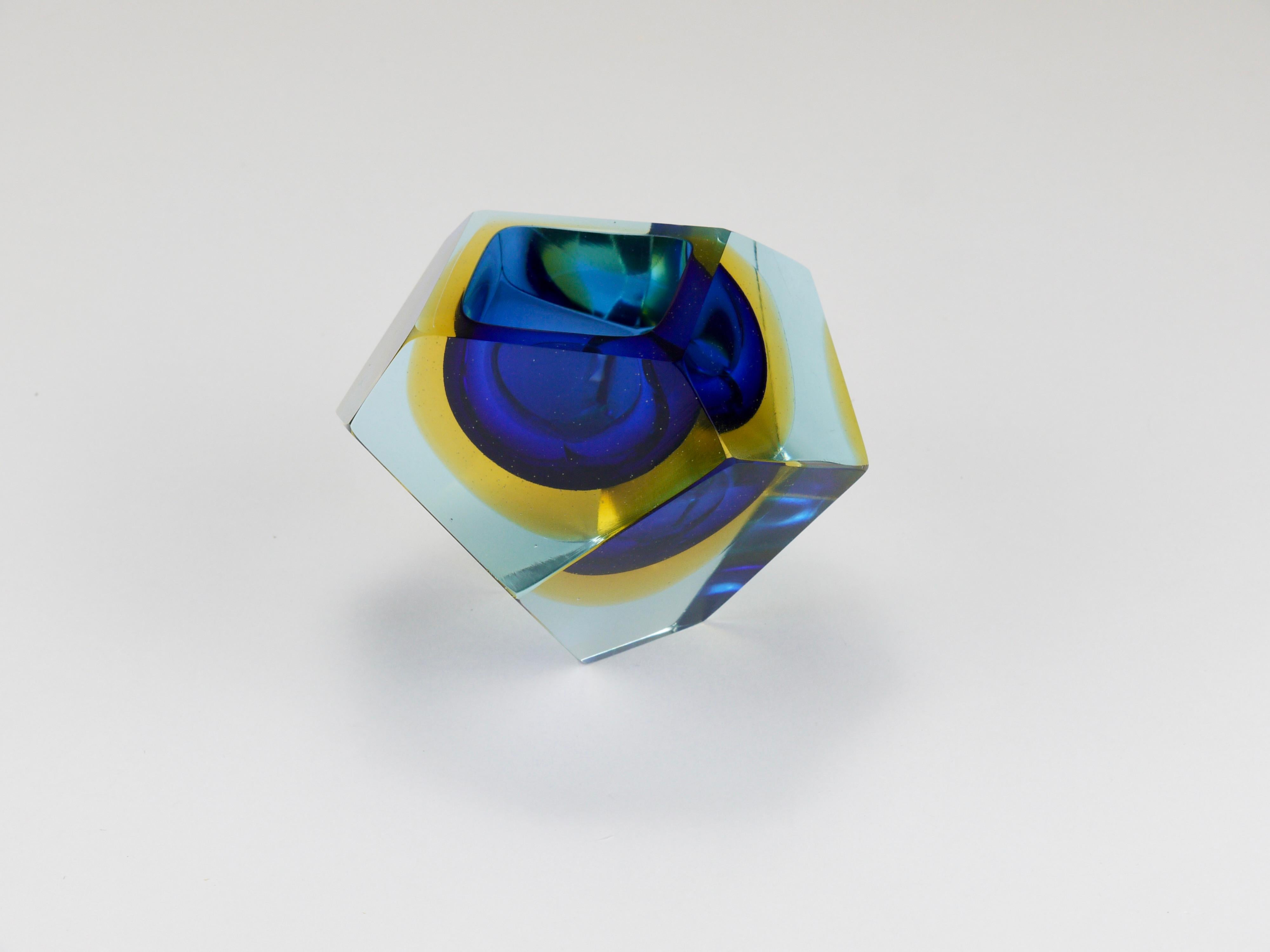 Mandruzzato Sommerso Faceted Diamond Caviar Bowl, Murano Glass, Italy, 1960s For Sale 7