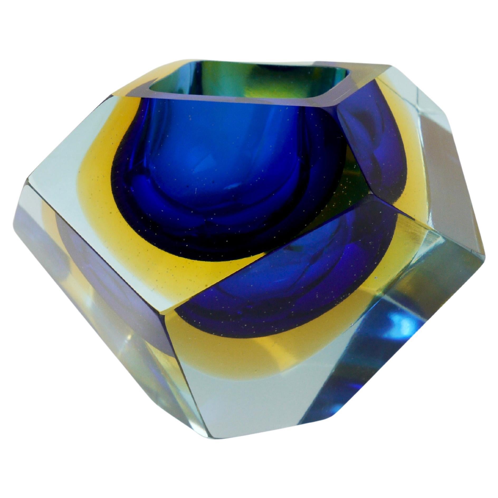 Mandruzzato Sommerso Faceted Diamond Caviar Bowl, Murano Glass, Italy, 1960s For Sale