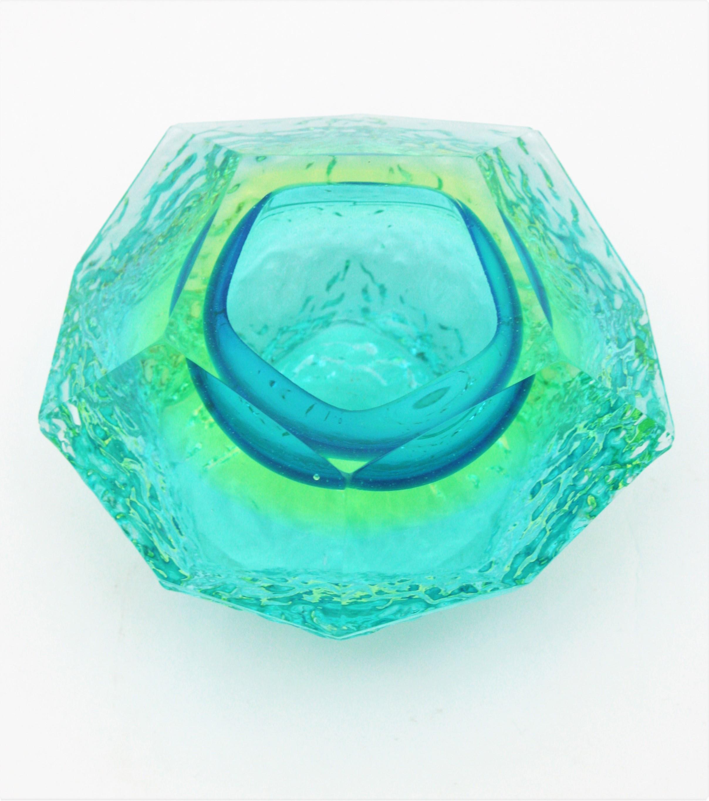 Art Glass Mandruzzato Sommerso Mint Green Lime Blue Ice Glass Faceted Murano Bowl /Ashtray