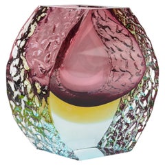 Mandruzzato Sommerso Textured Facetted Murano Art Glass Vase, Italy, 1970s