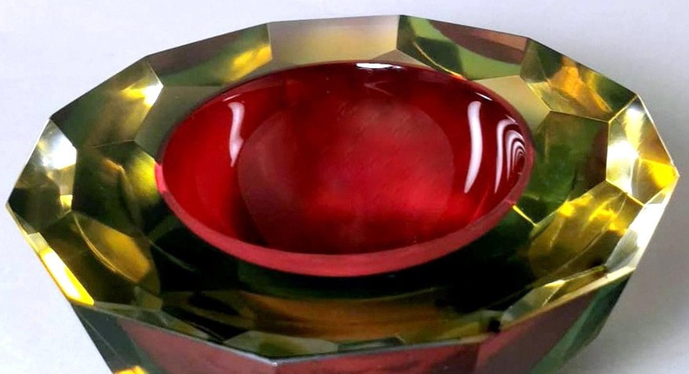 20th Century Mandruzzato Style Murano Ashtray 