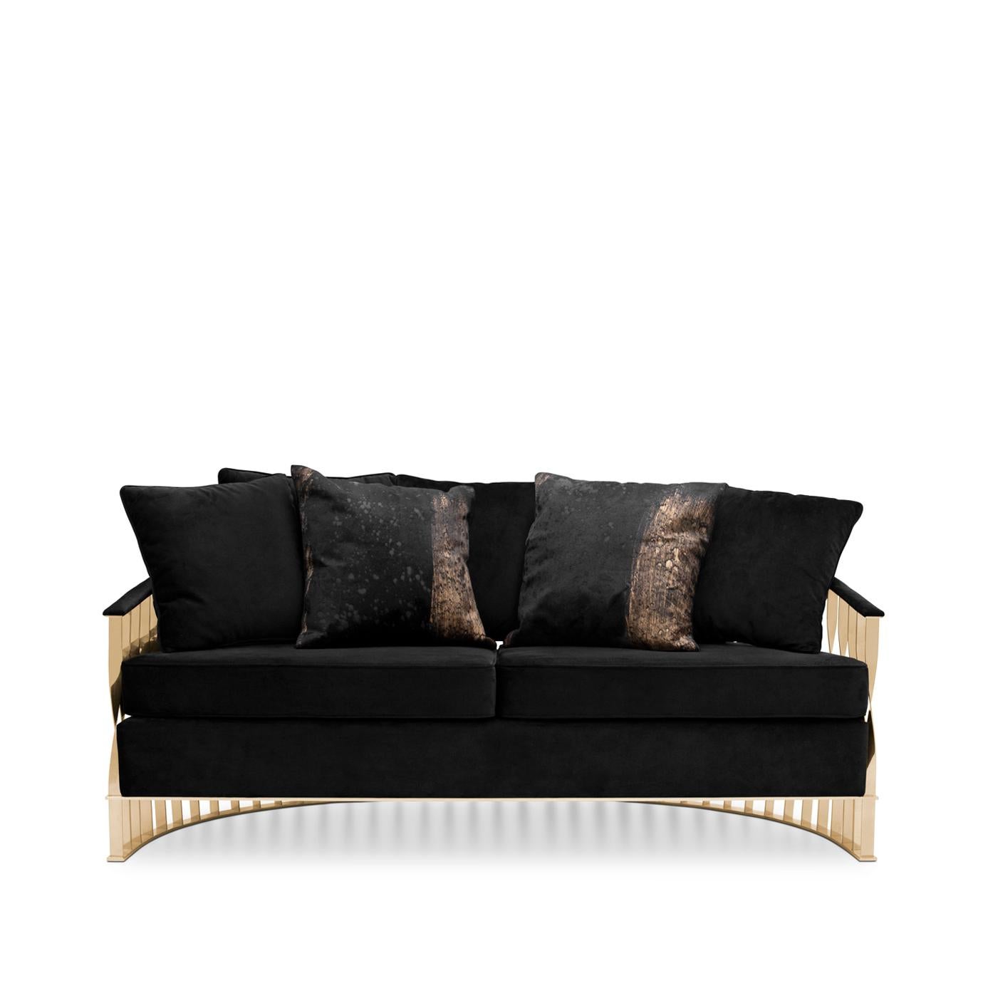 Dieses fließende und ungewöhnliche Sofa geht über Design und Schmuck hinaus. Das Sofa Mandy, das aus einem Manschettenarmband entstanden ist, verschönert mit seiner weichen Polsterung und einem Gestell aus gedrehtem, hochglänzendem Metall jede
