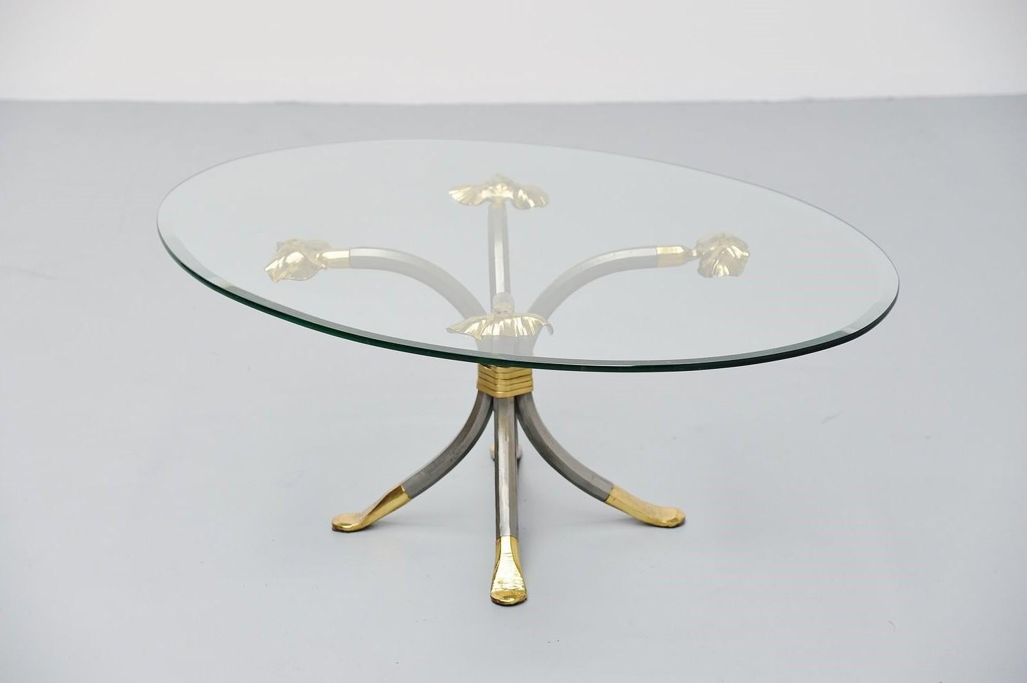 Manfred Bredohl coffee table in brass and iron Germany 1970 In Good Condition For Sale In Etten-Leur, NL