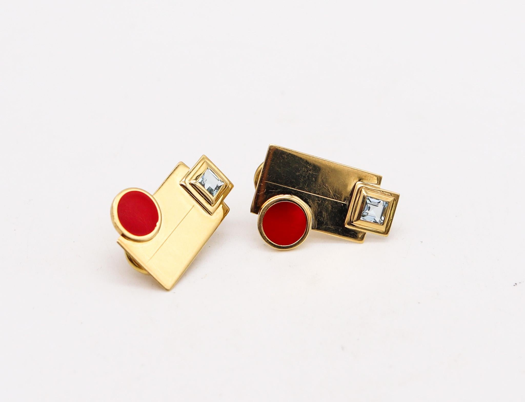 Modernist Manfredi 1990 Geometric Red Earrings In 18Kt Yellow Gold With Two Aquamarines For Sale