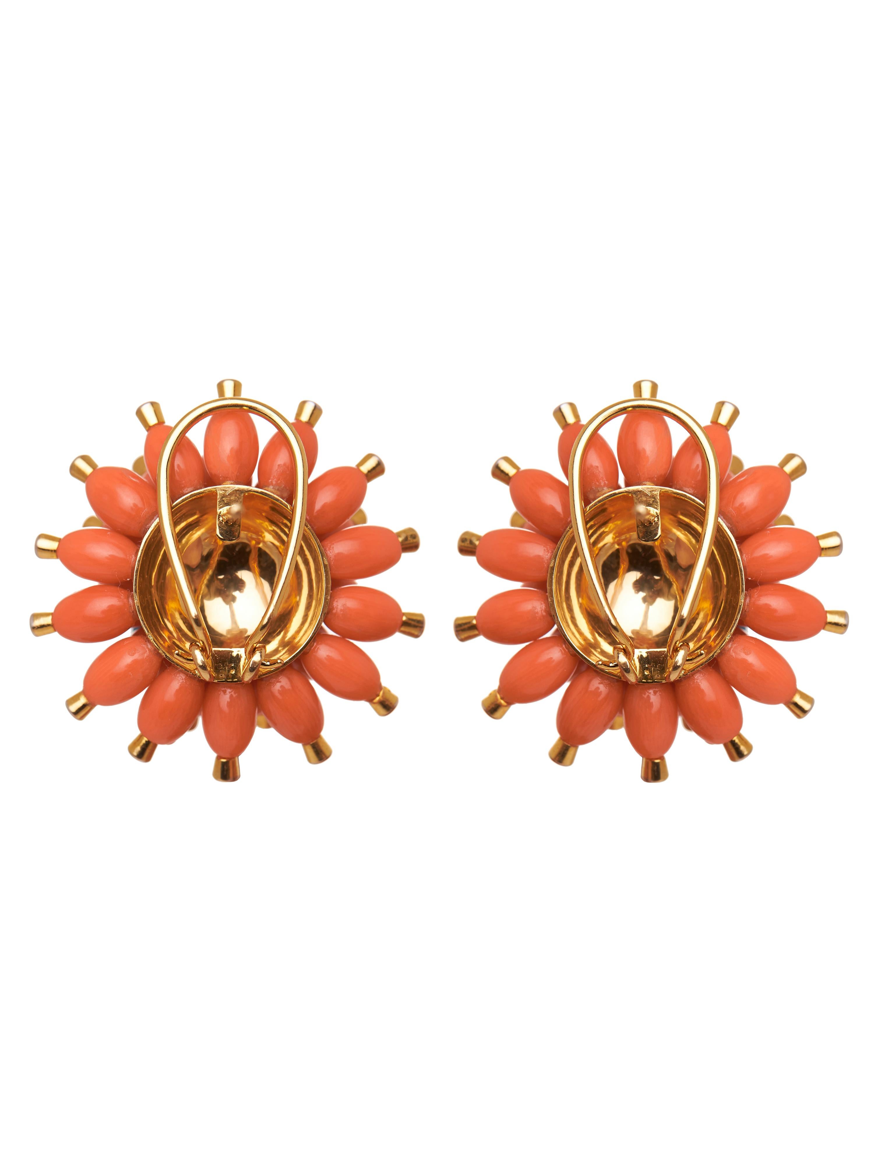 Star Burst-Ohrringe aus 18 Karat Gold, Koralle und Diamanten (Perle) im Angebot