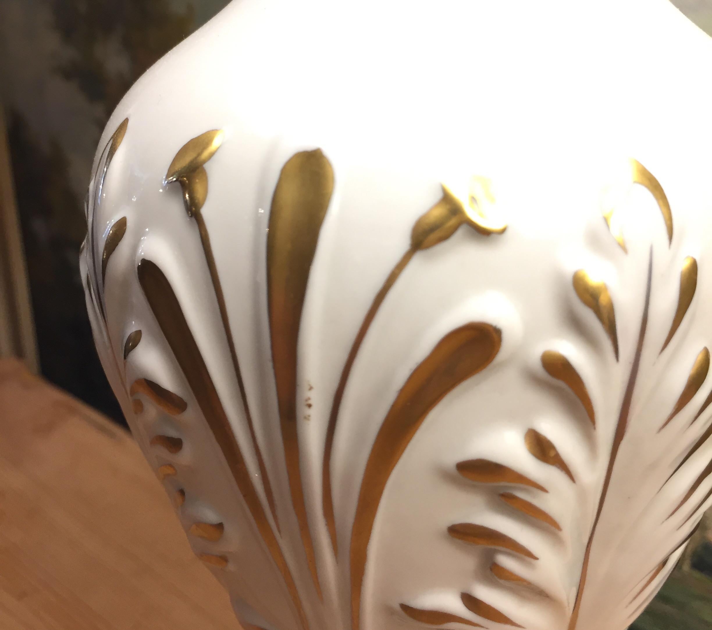 Mangani Firenze Pair of Italian White Table Lamps with Gold Foliate Motiv 2