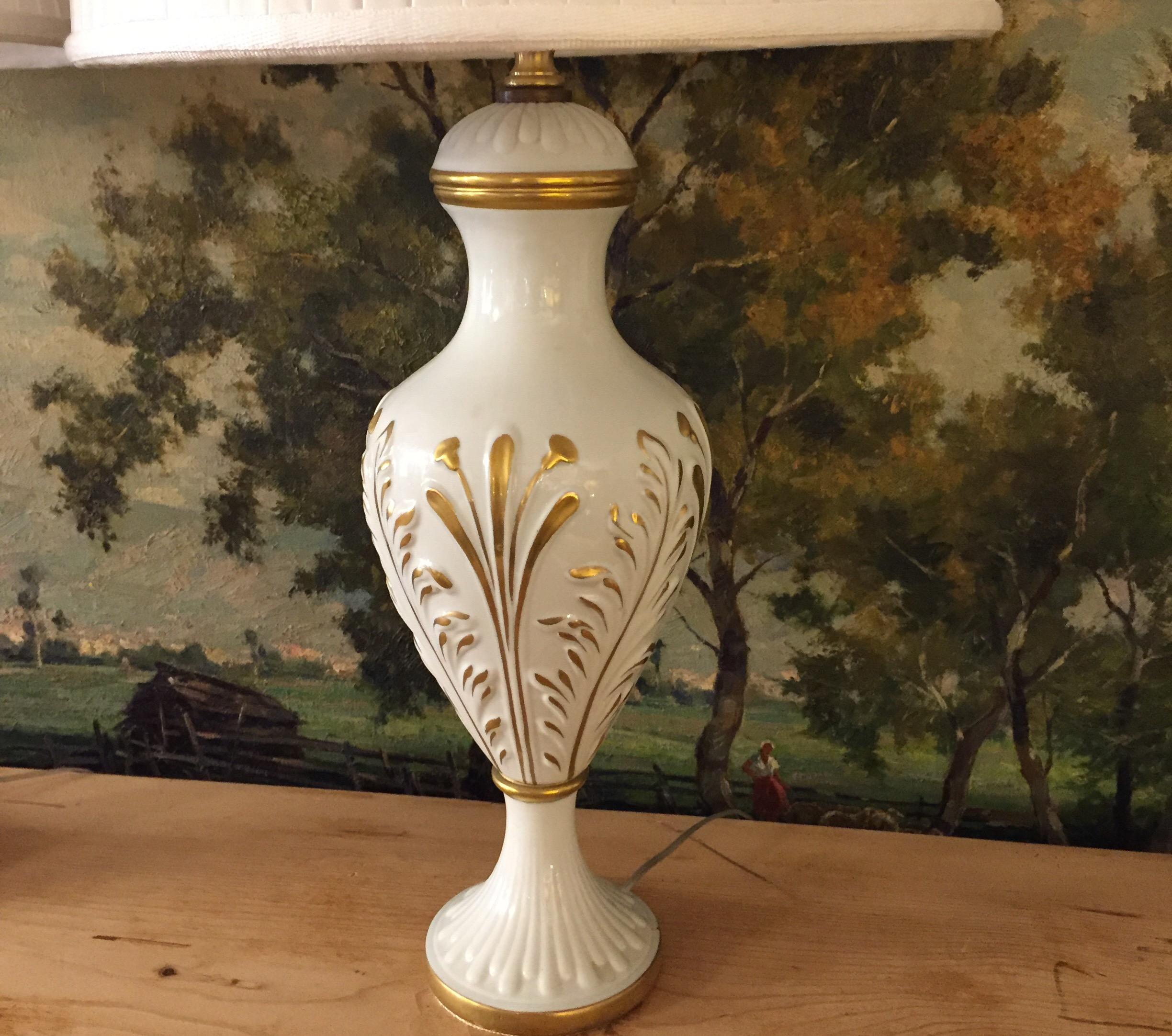 Mangani Firenze Pair of Italian White Table Lamps with Gold Foliate Motiv 3