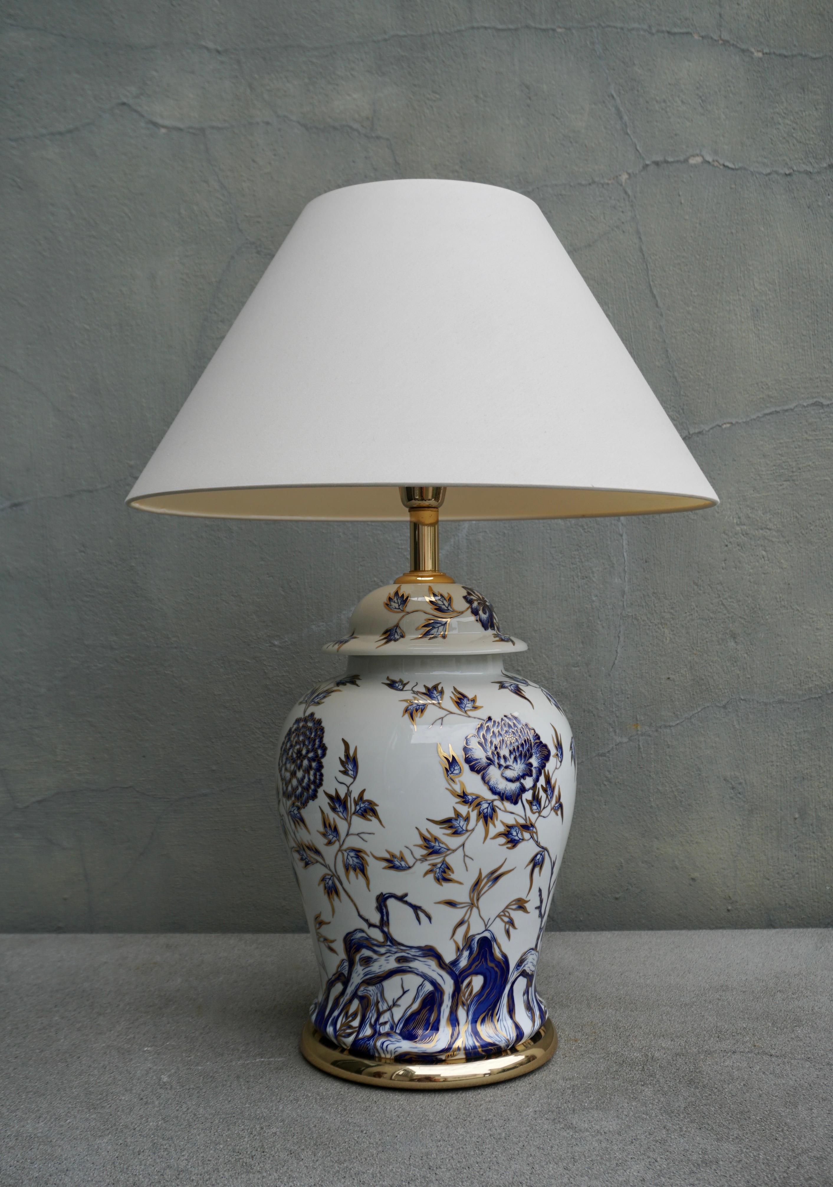 mangani tischlampe