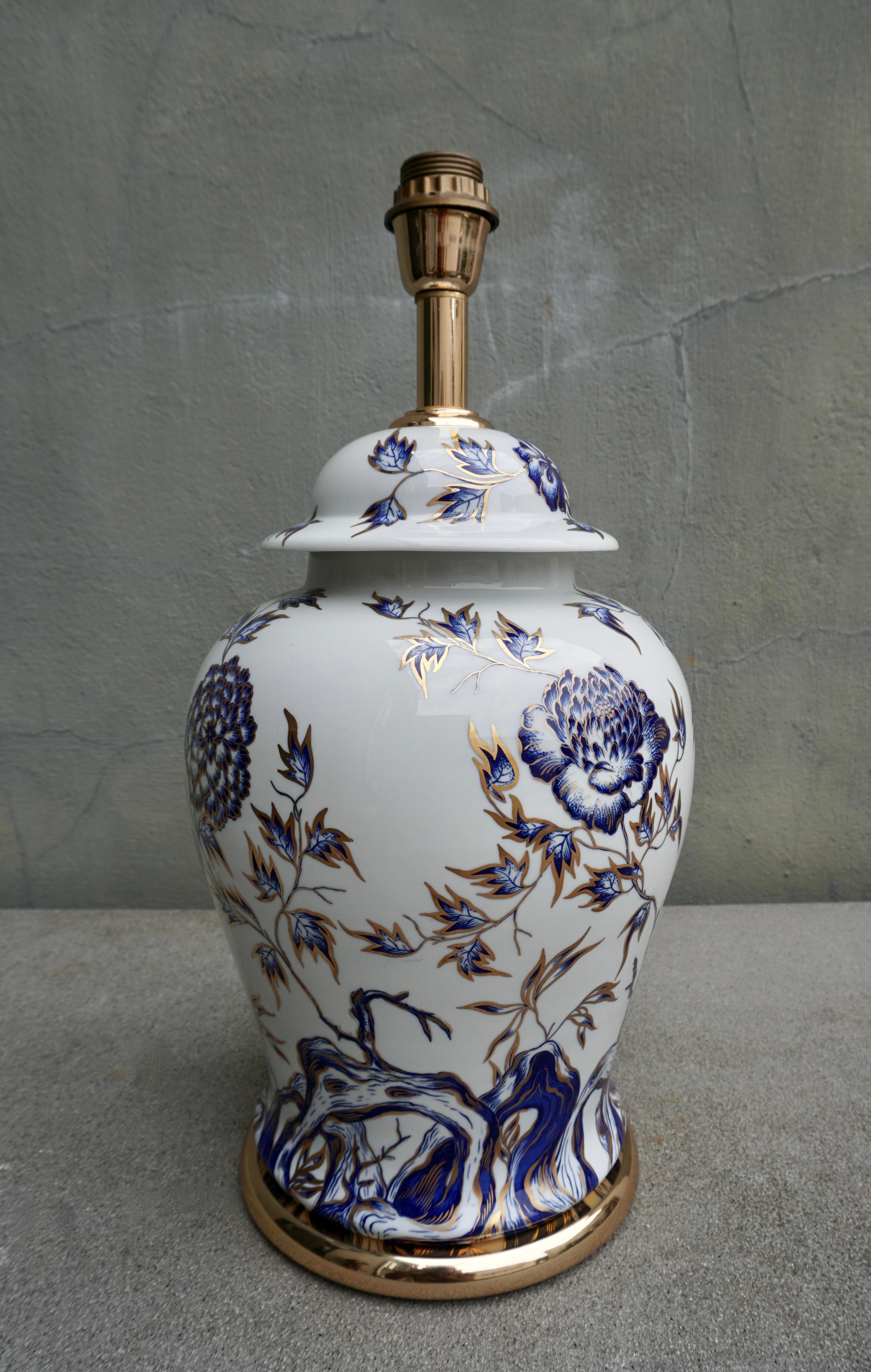 20th Century Mangani, Italy Classical Ginger Jar Designed Porcelain Lamp For Sale