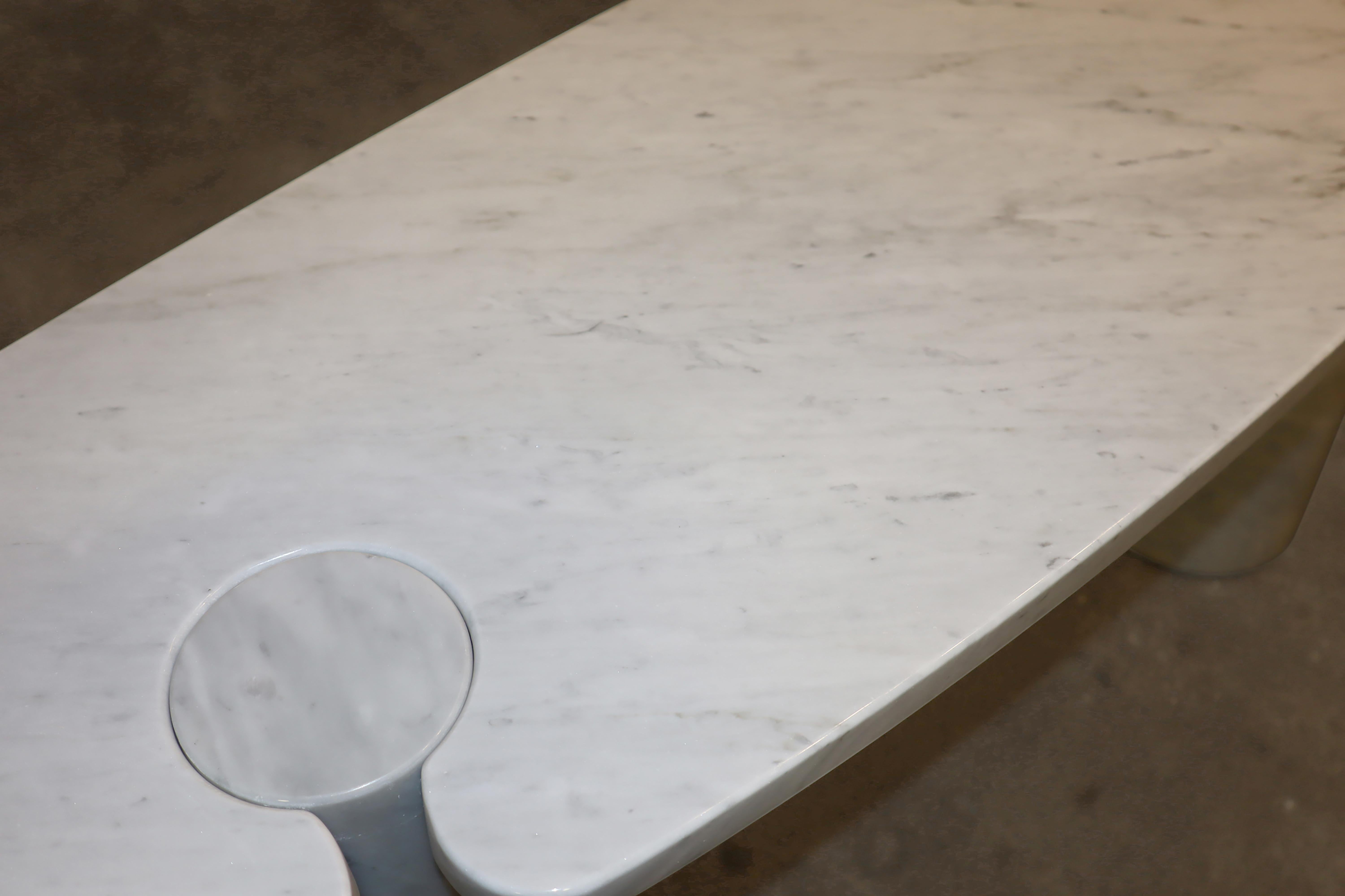 Fin du 20e siècle Table console Eros Mangiarotti en marbre de Carrare pour Skipper, Italie en vente
