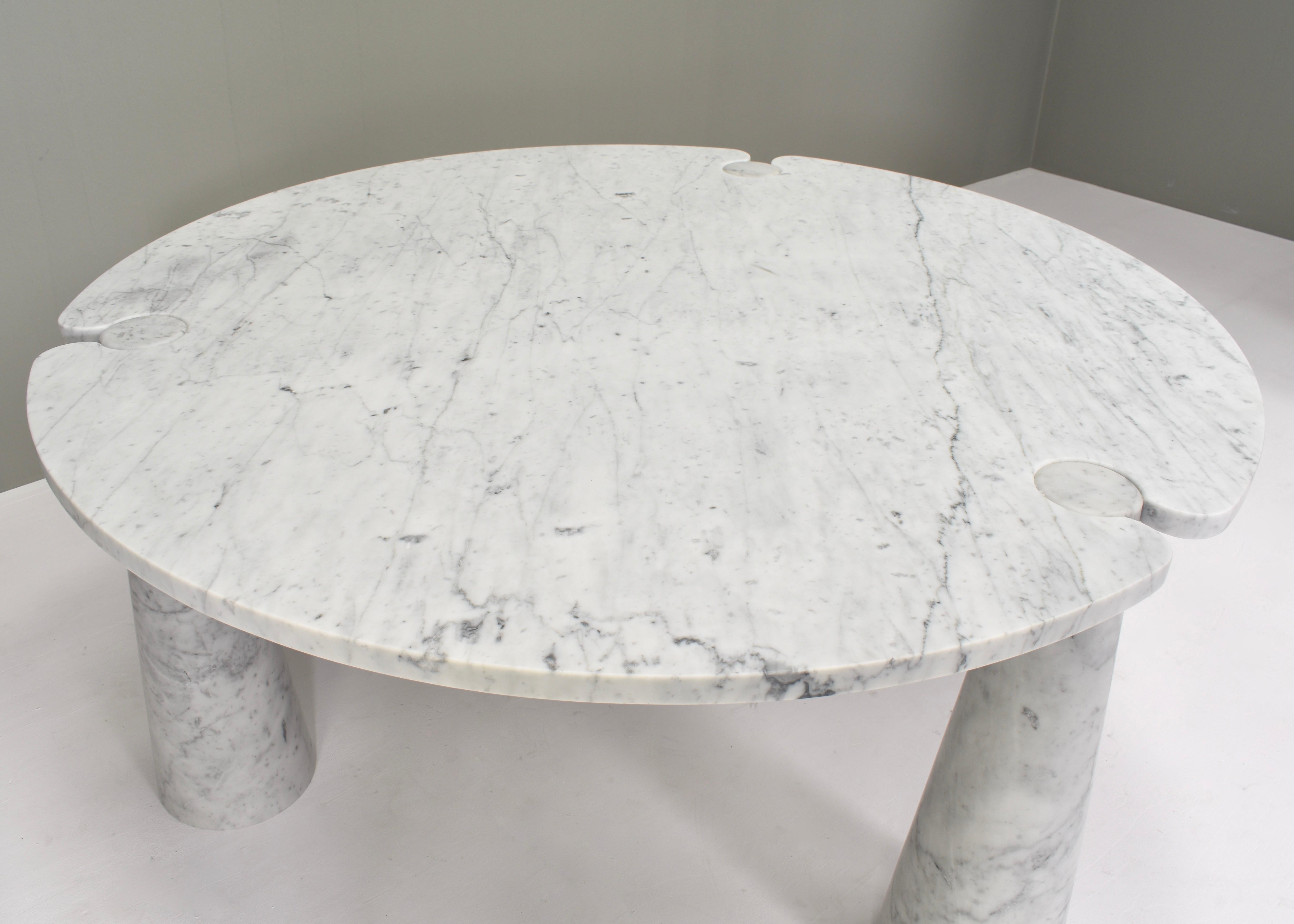 Mangiarotti Eros Round Dining Table Carrara Marble Skipper, Italy, circa 1970 For Sale 3