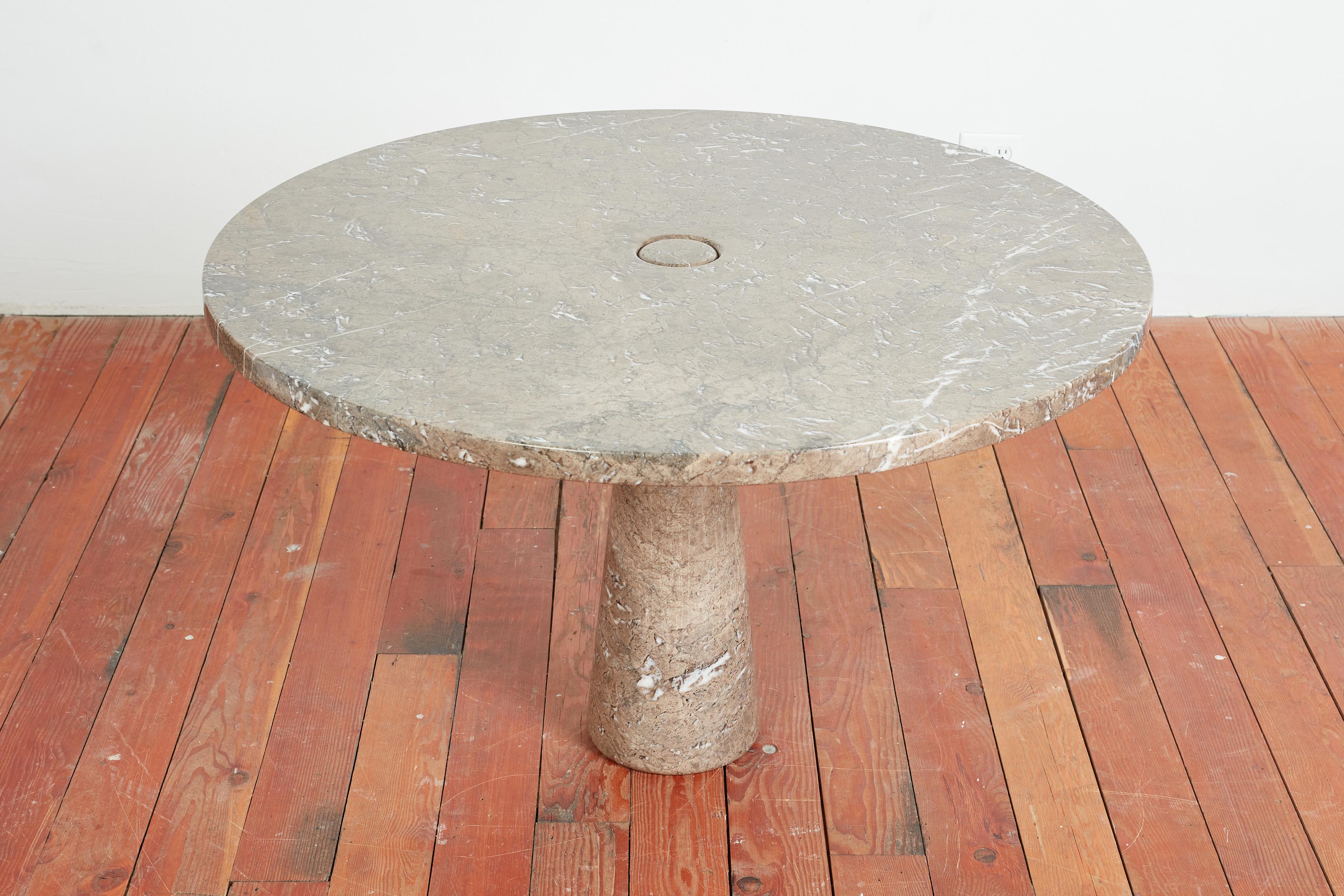 Mangiarotti Grey Marble Dining Table In Good Condition For Sale In Beverly Hills, CA