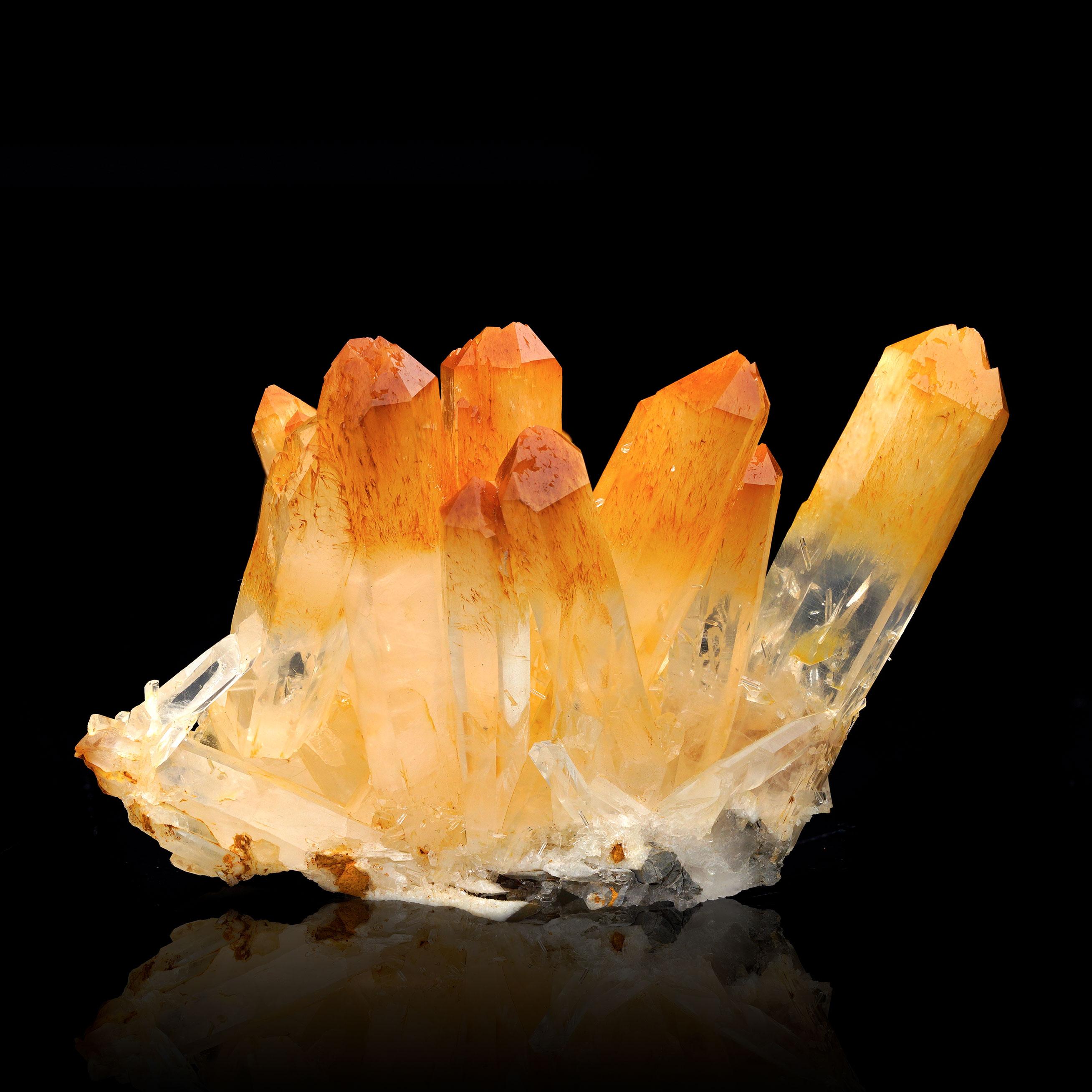 Mango Quartz with Halloysite Ver. IV In New Condition For Sale In New York, NY