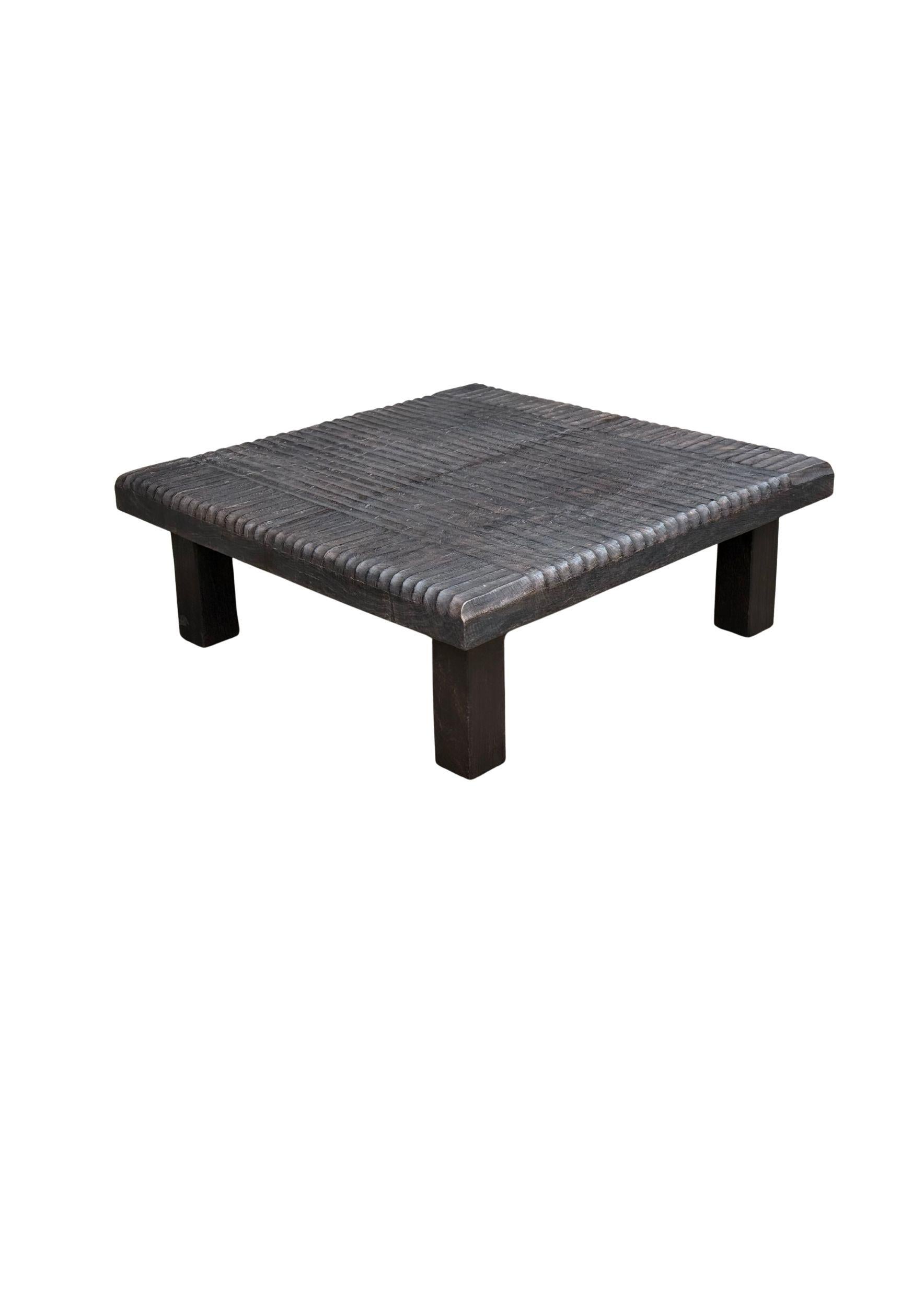 Mango Wood Table Hand-Hewn Detailing Espresso Finish, Modern Organic In New Condition For Sale In Jimbaran, Bali