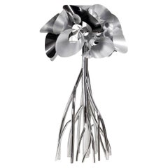 Lampada da terra Mangrovia EM in acciaio inox e alluminio di Barberini & Gunnell
