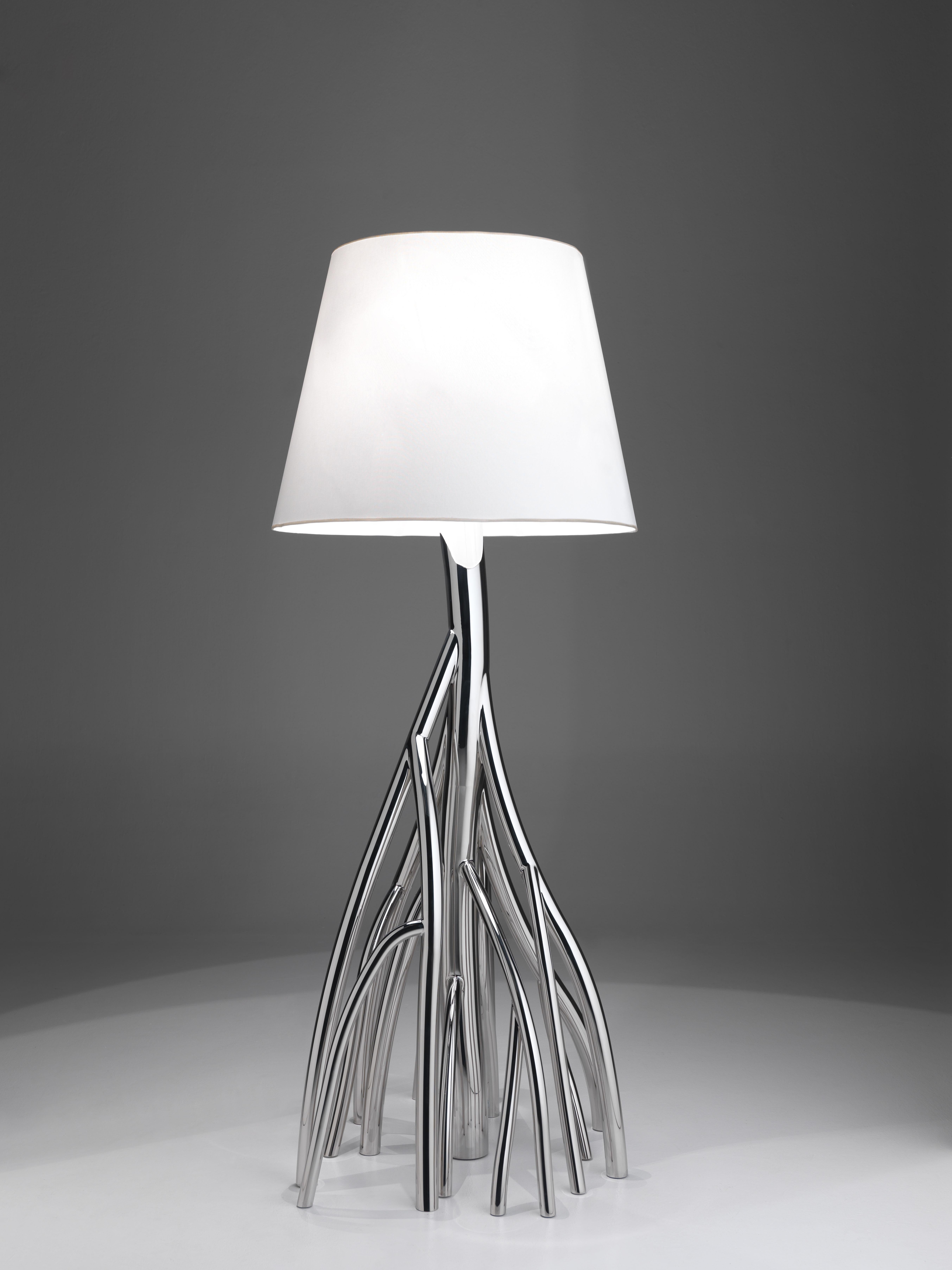 Lampada da terra Mangrovia in acciaio inox lucido e lino di Barberini & Gunnell In condizioni Nuovo in vendita a Geneve, CH