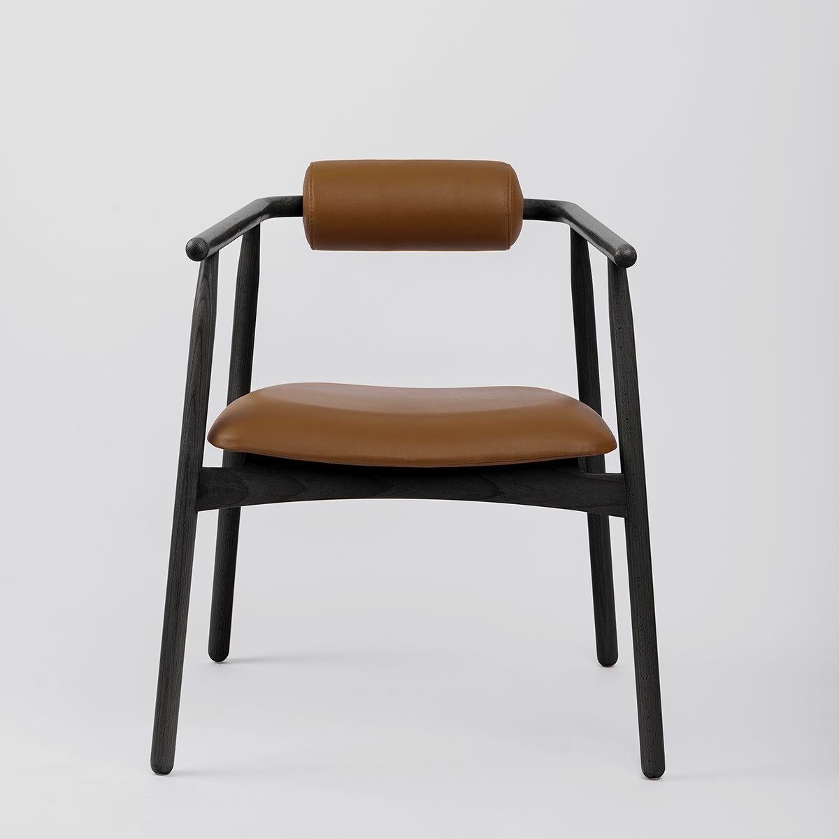 Manguito Dining Chair in Black Oak (Moderne) im Angebot