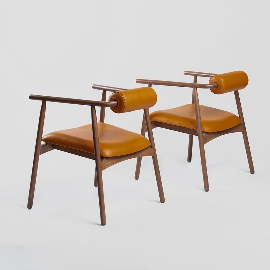 Manguito-Esszimmerstuhl aus Holz und Leder im Angebot 3